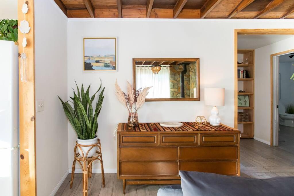 One-Bedroom House photo 2