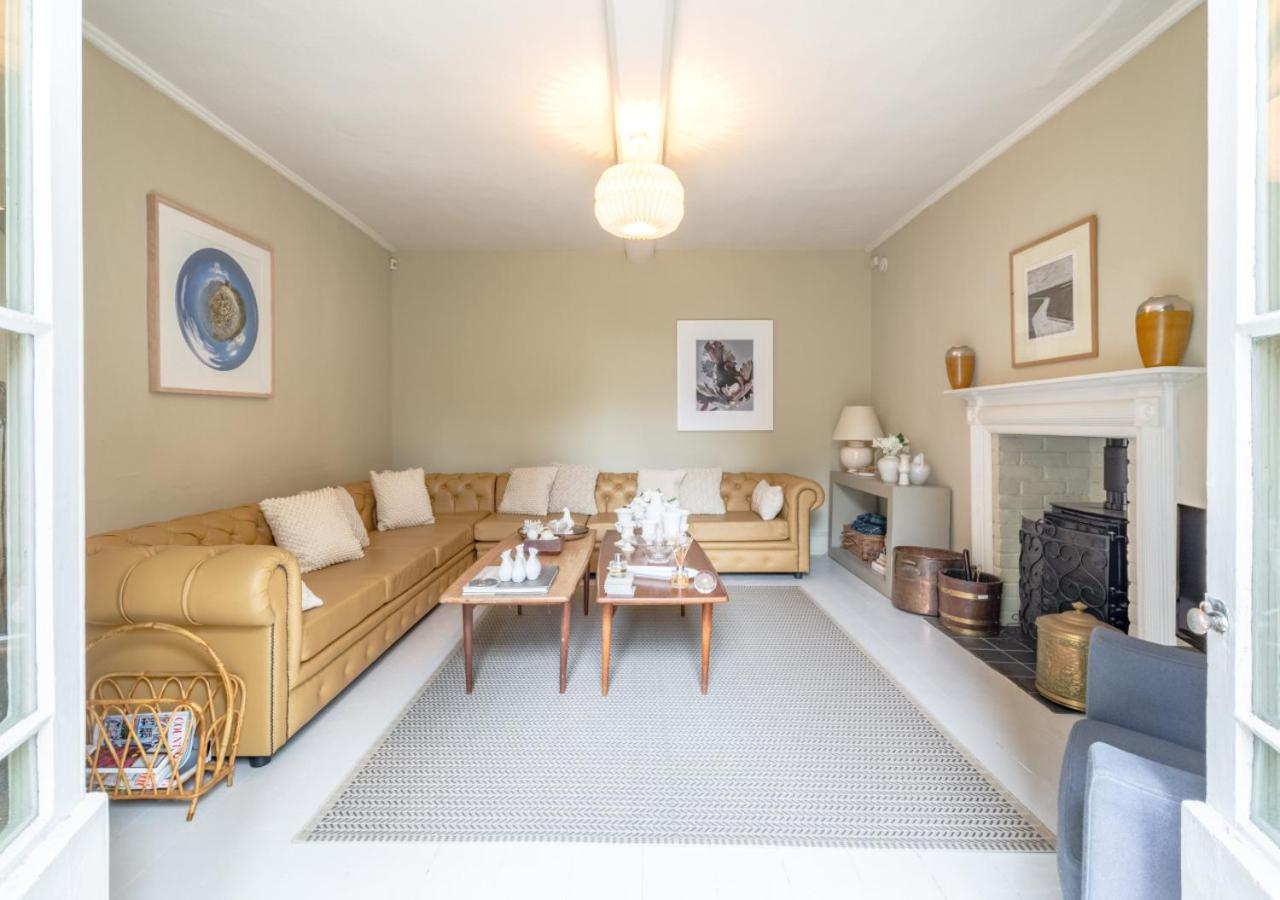 Four-Bedroom House photo 1