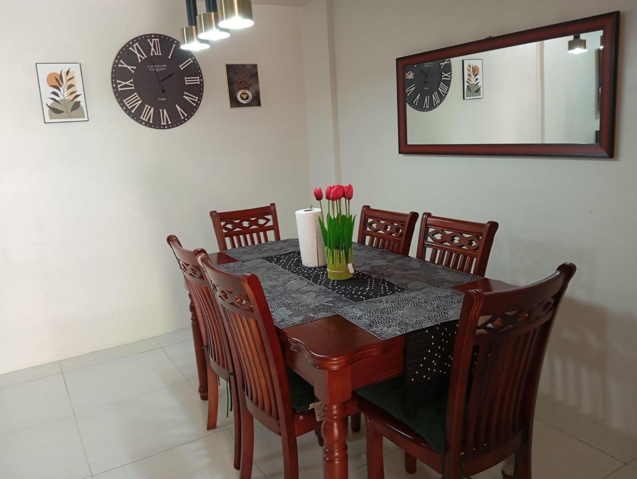 One-Bedroom House photo 2