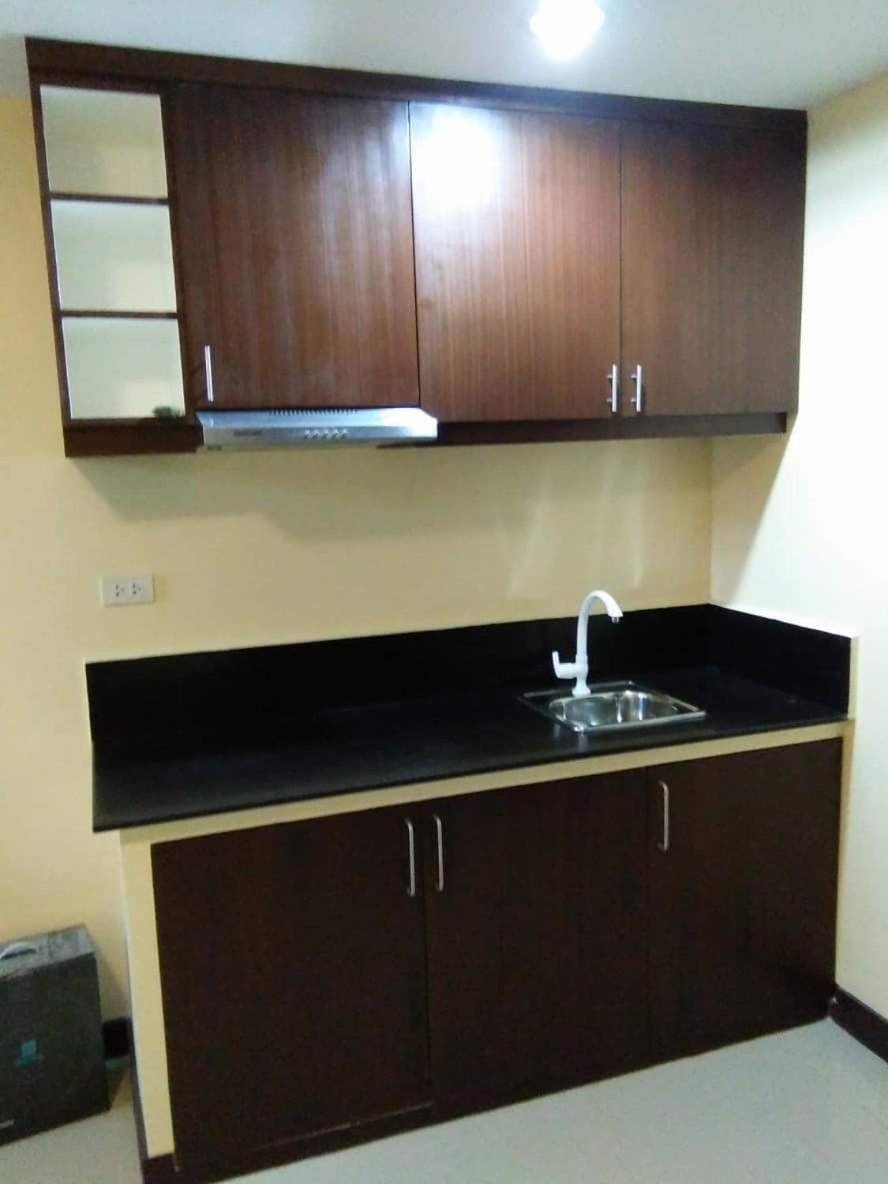 Studio Apartment photo 2