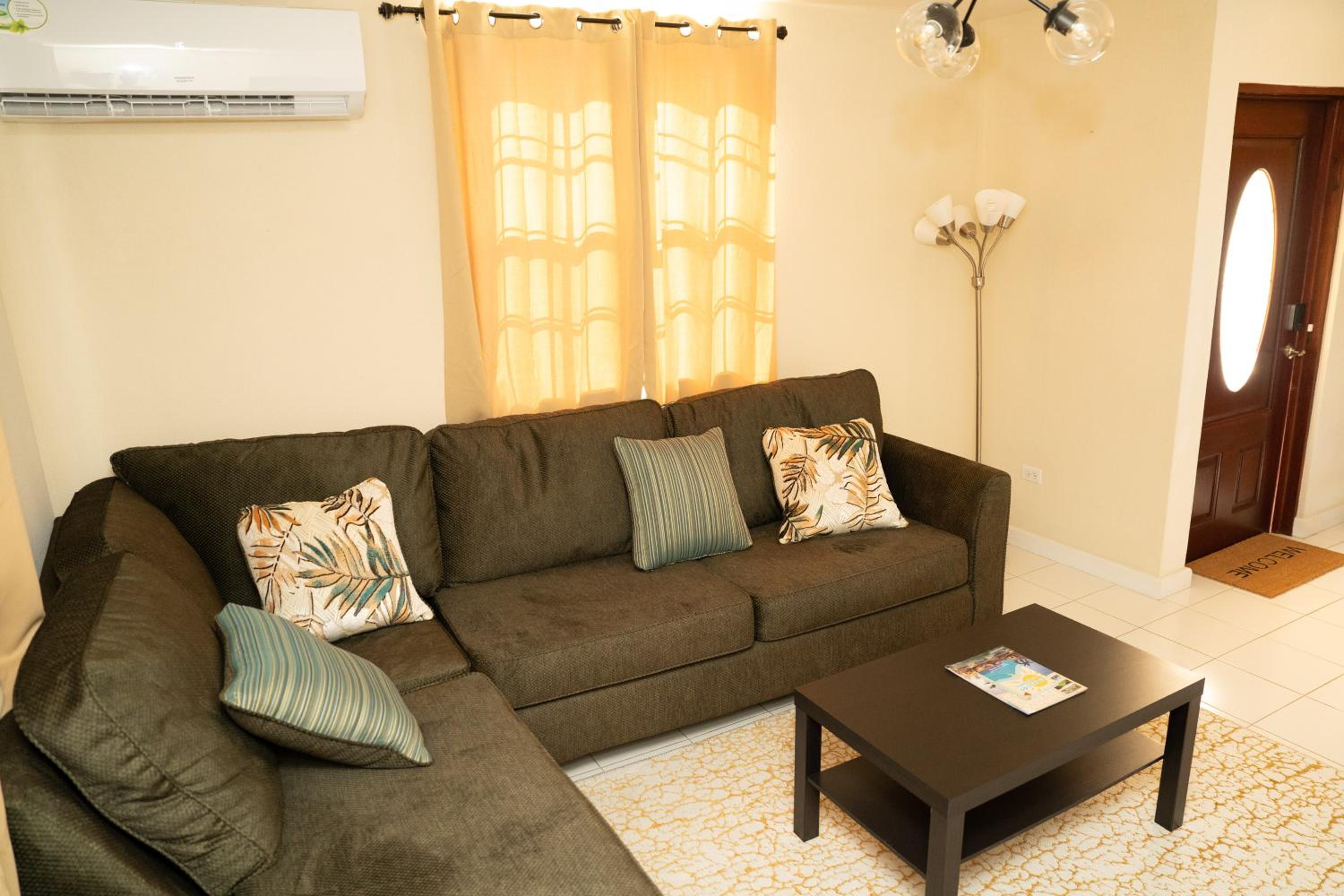 Three-Bedroom House photo 2