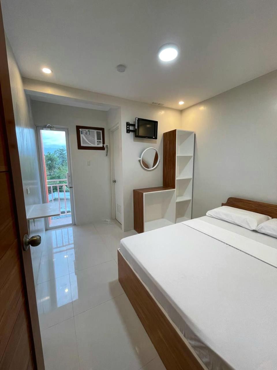 Apartment with Terrace photo 1