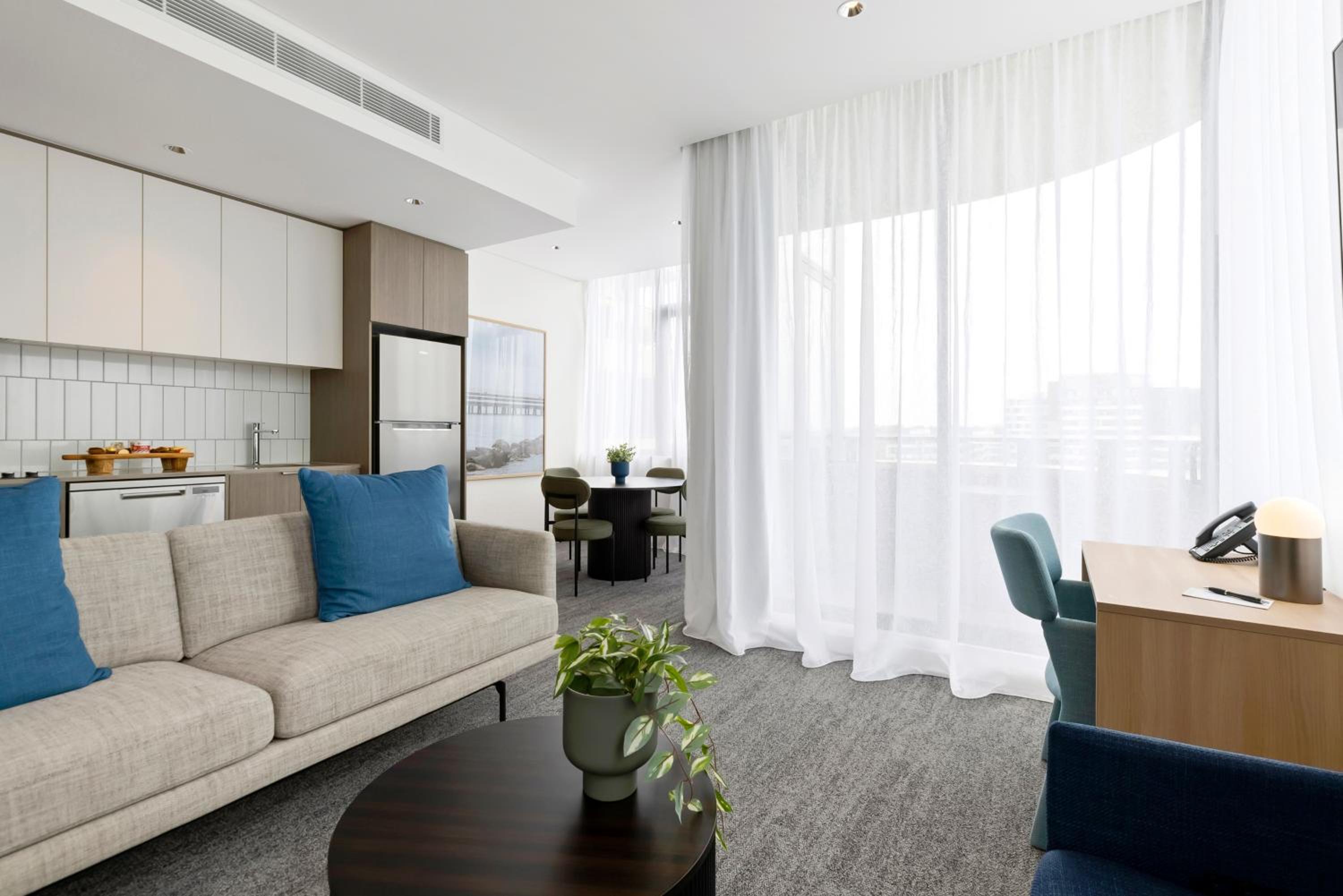 Deluxe Three-Bedroom Family Apartment