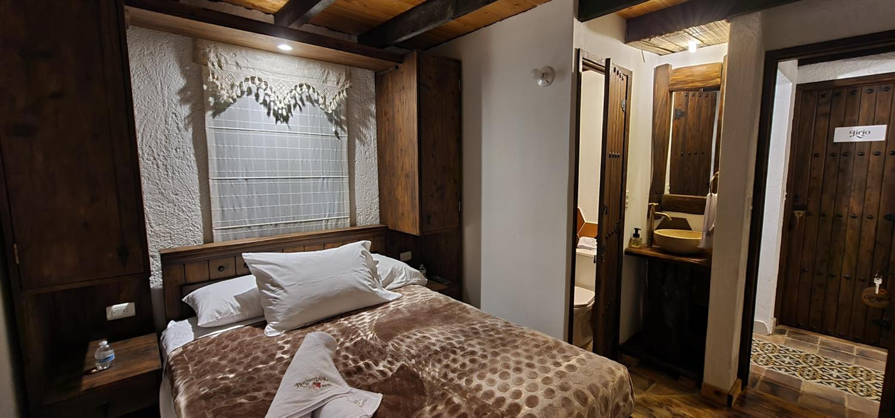 Standard Double Room photo 3