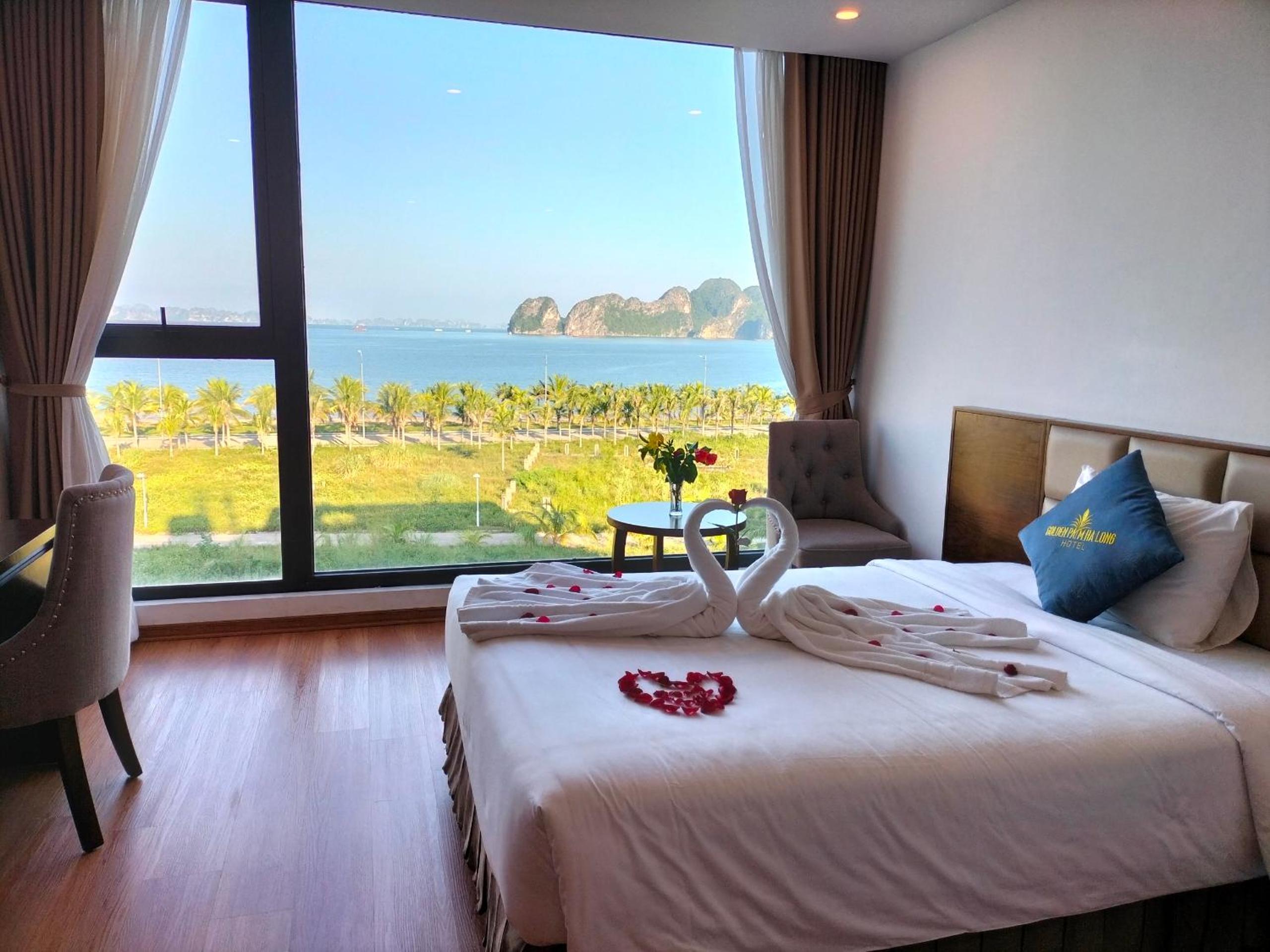 Family Room with Sea View - Photo 5