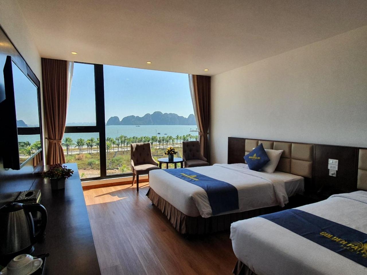 Family Room with Sea View - Photo 11