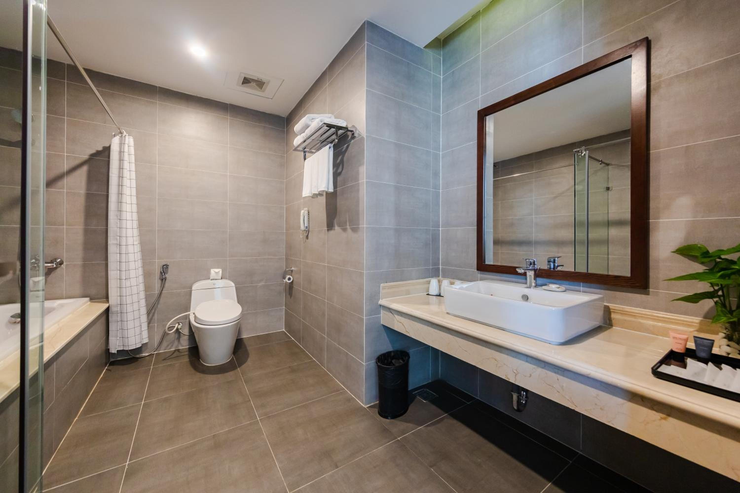 Executive Suite photo 2