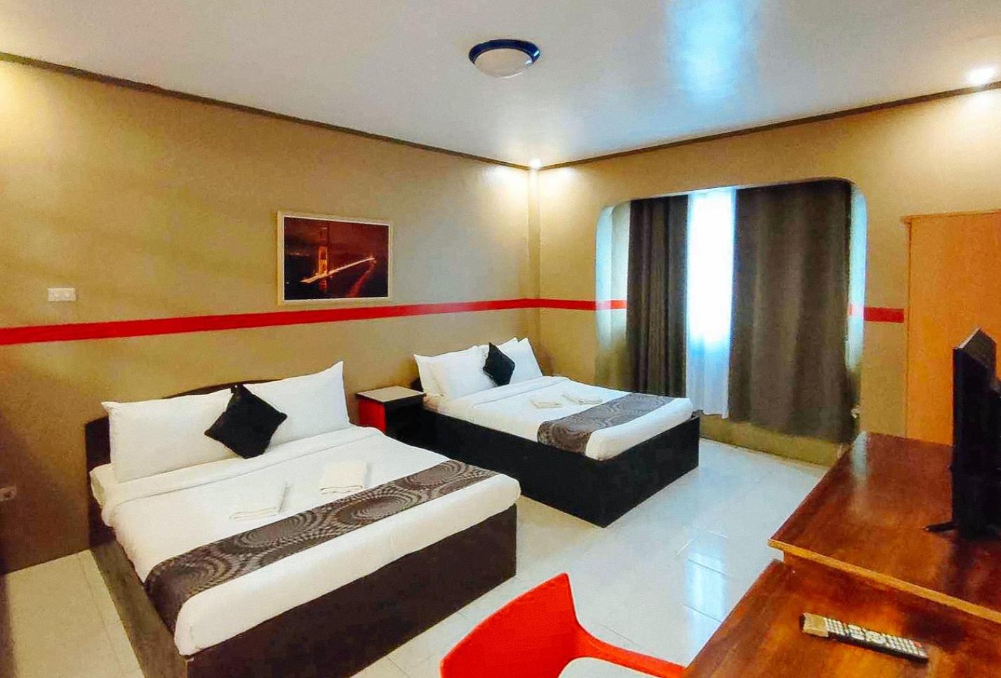 Deluxe Double Room photo 2