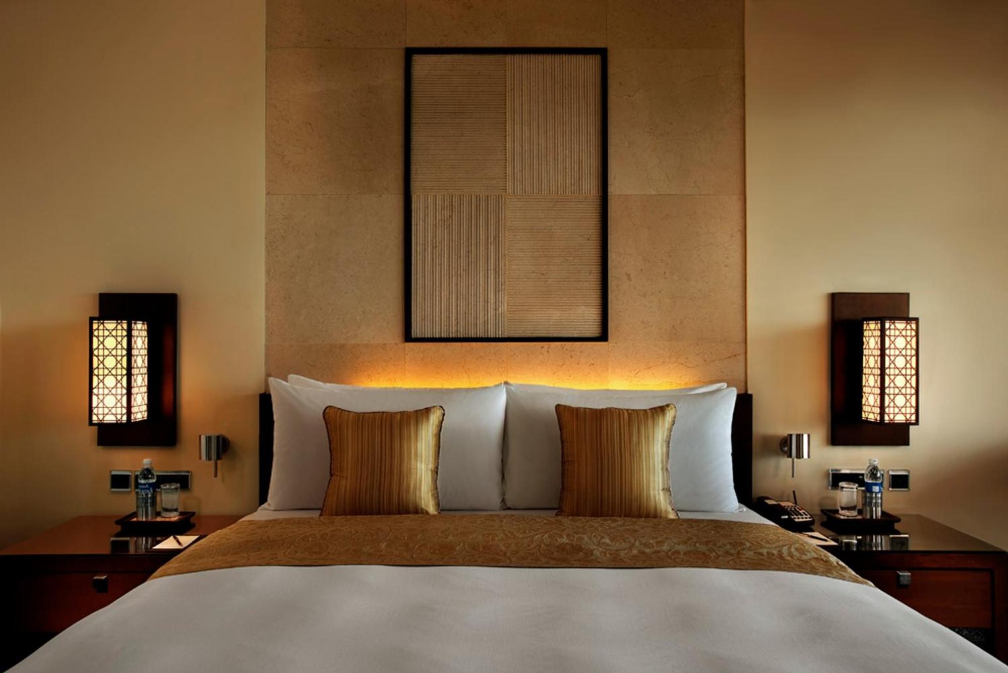 Royal Club Room - Photo 3