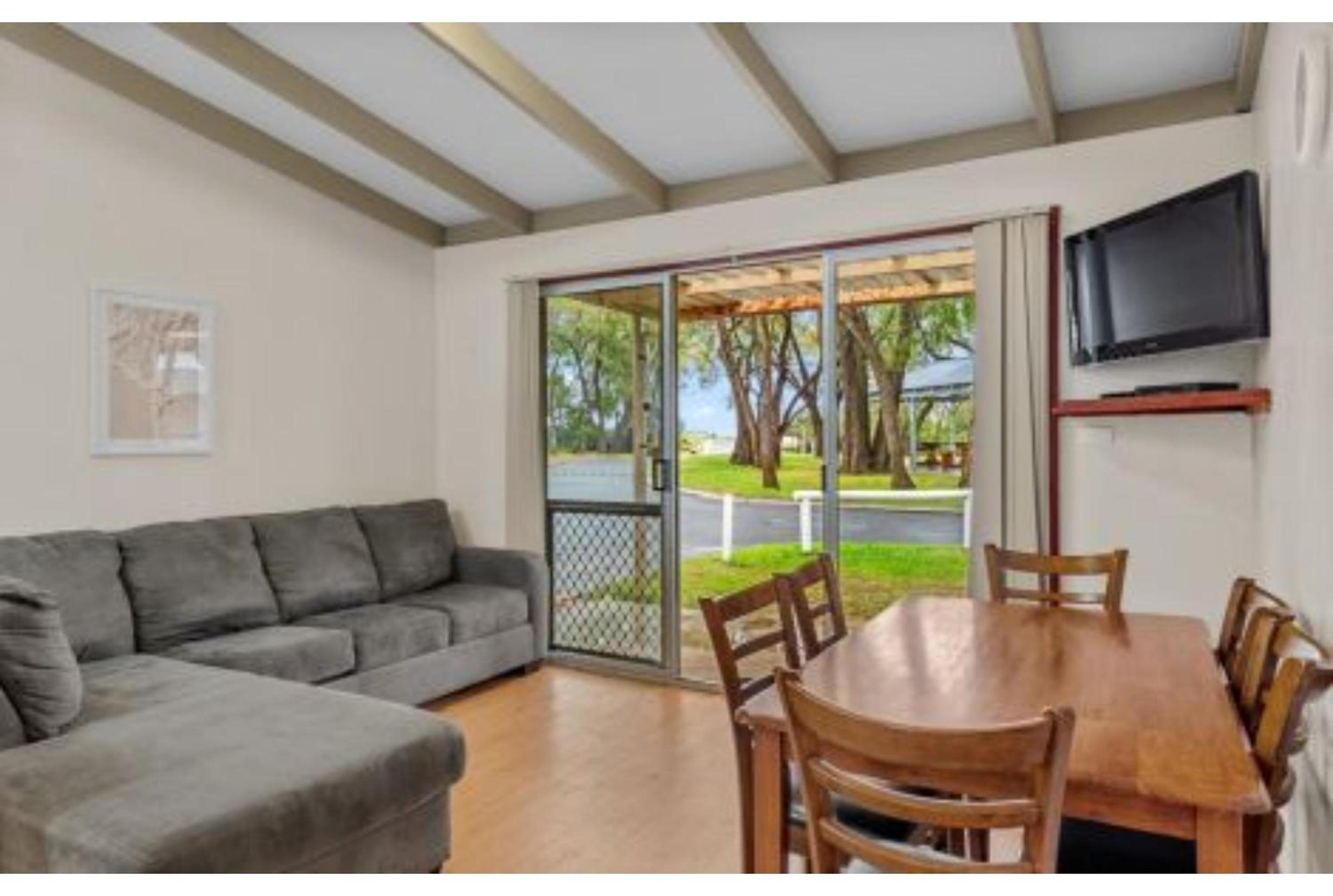 Standard 2 Bedroom Cabin - Pet Friendly