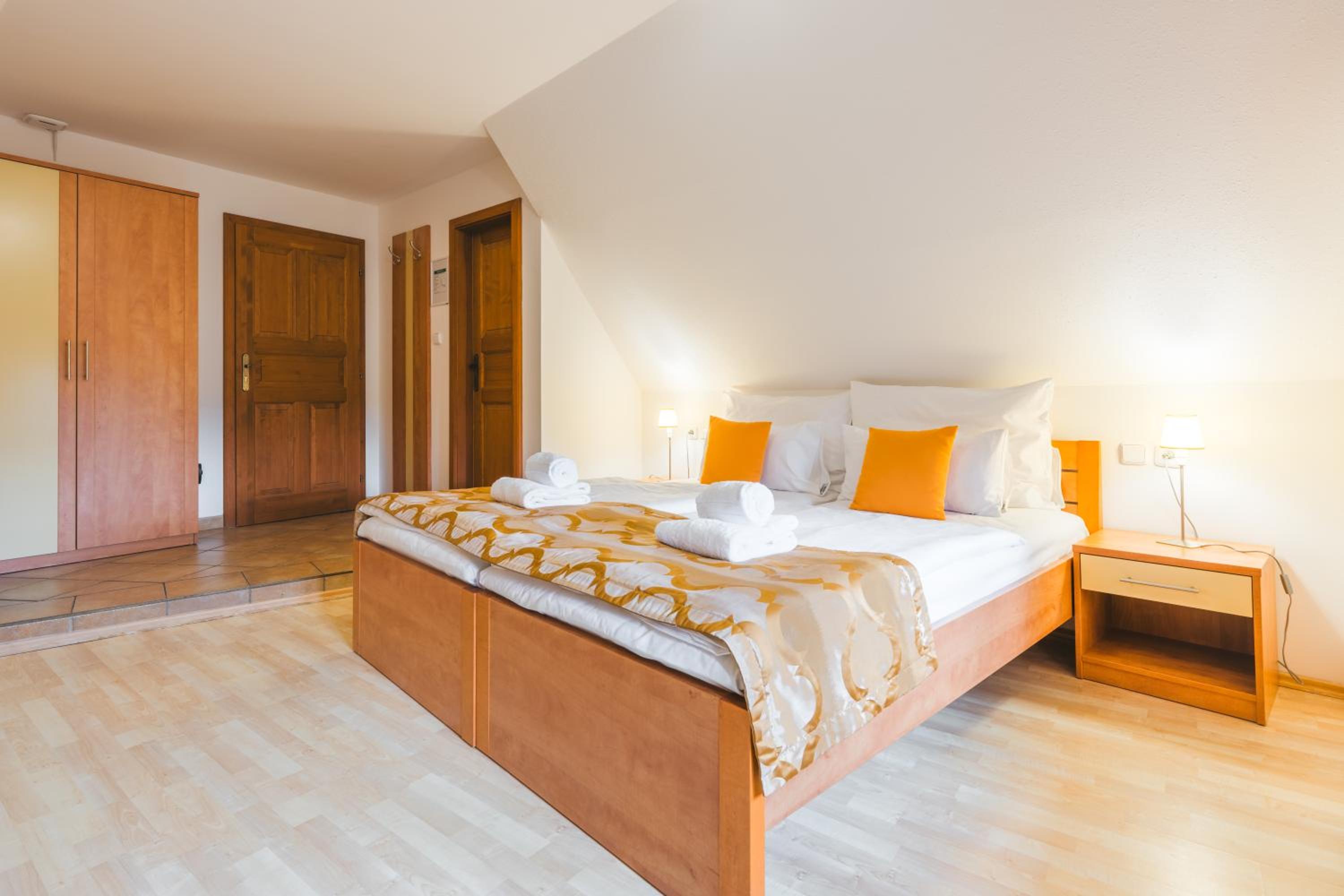 Deluxe Double or Twin Room photo 2