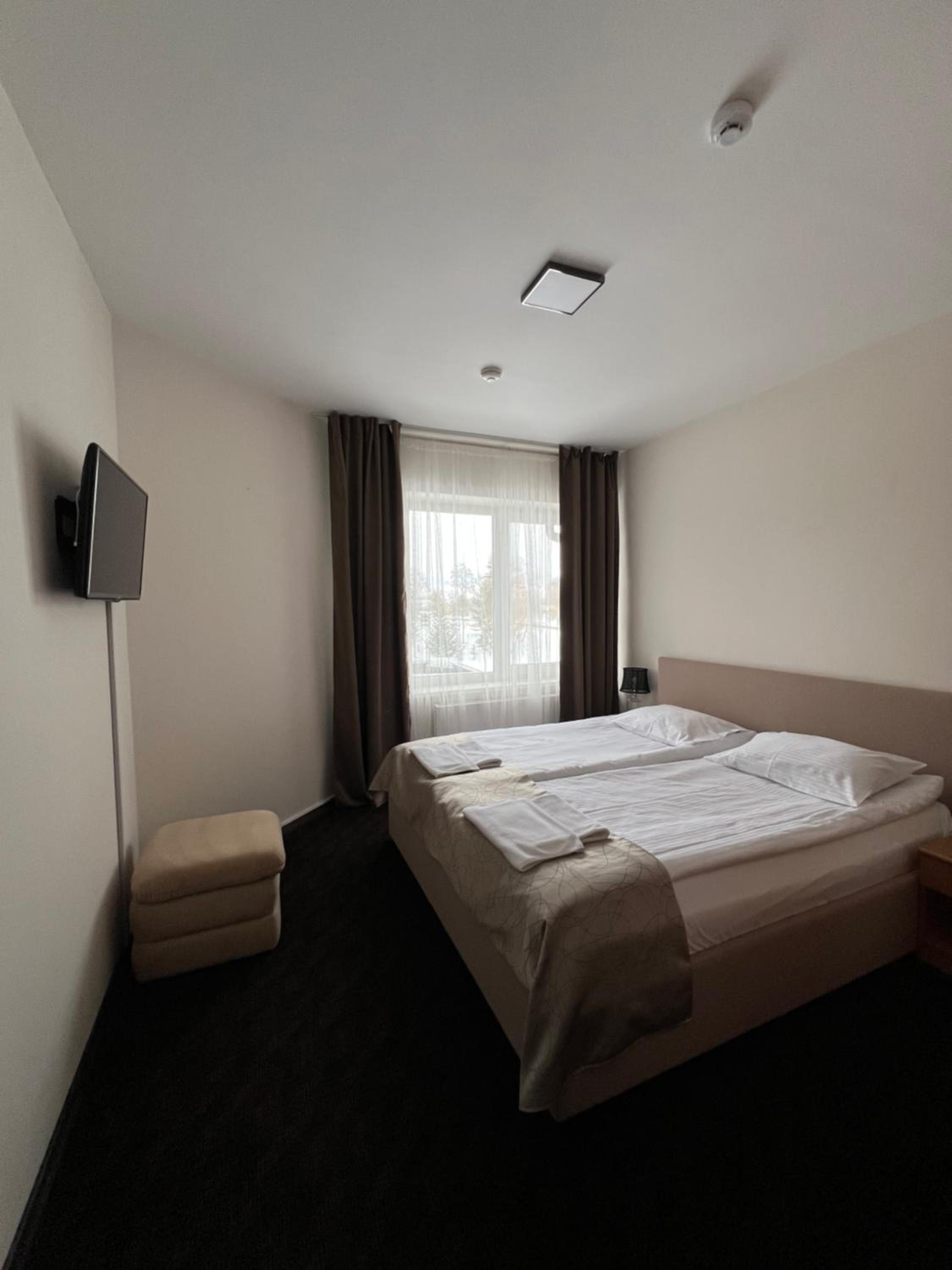 Deluxe Double or Twin Room - Photo 20