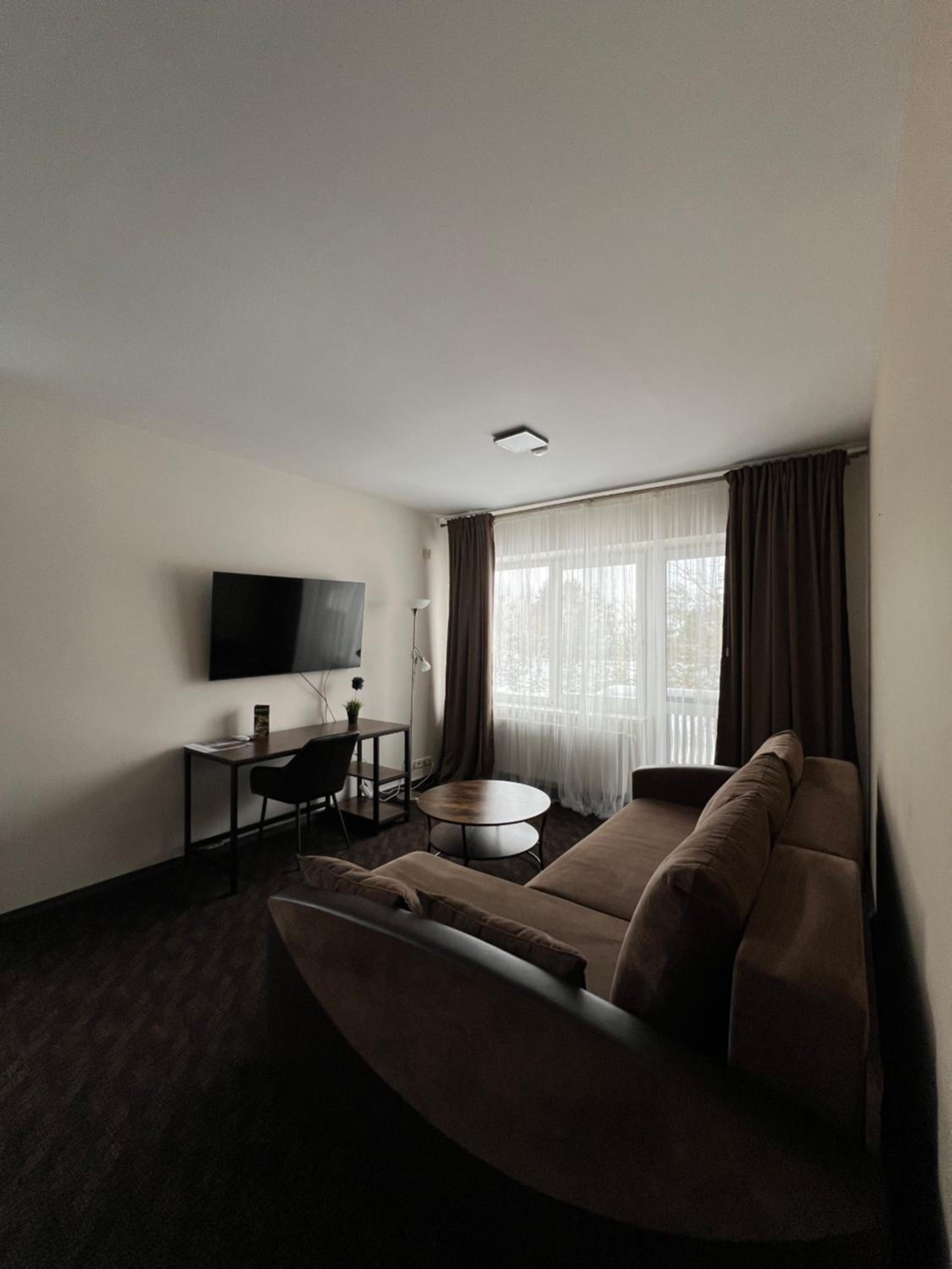 Deluxe Double or Twin Room - Photo 13