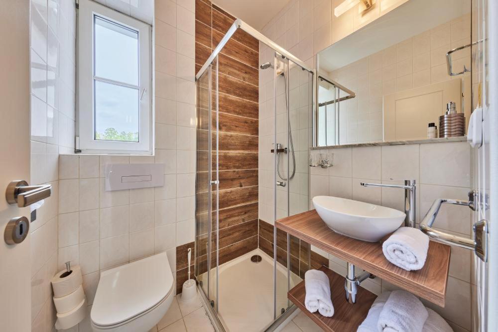 Standard Double Room - Photo 4