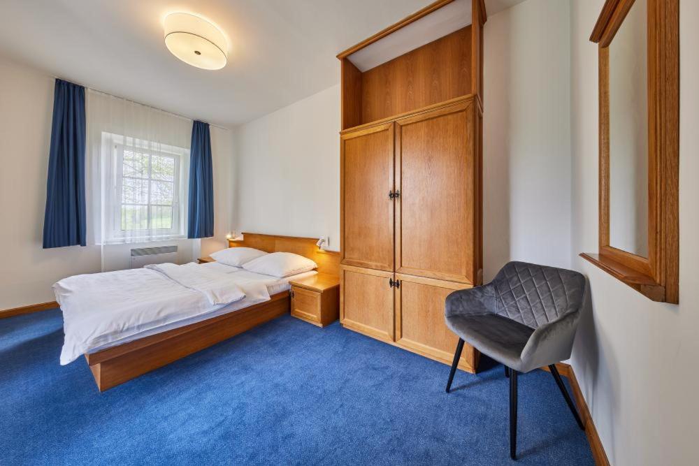 Standard Double Room - Photo 5