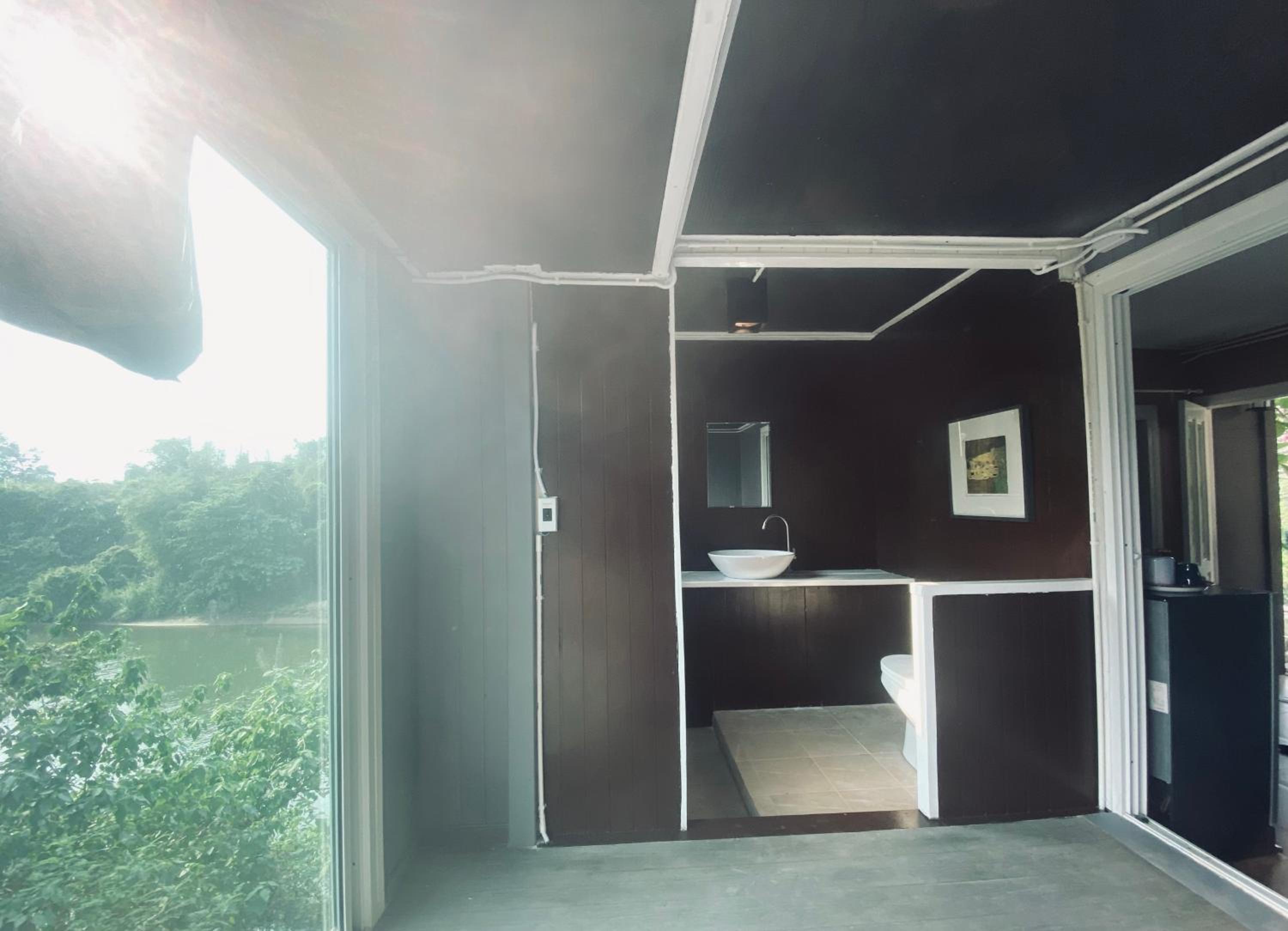 Superior Bungalow - Photo 21