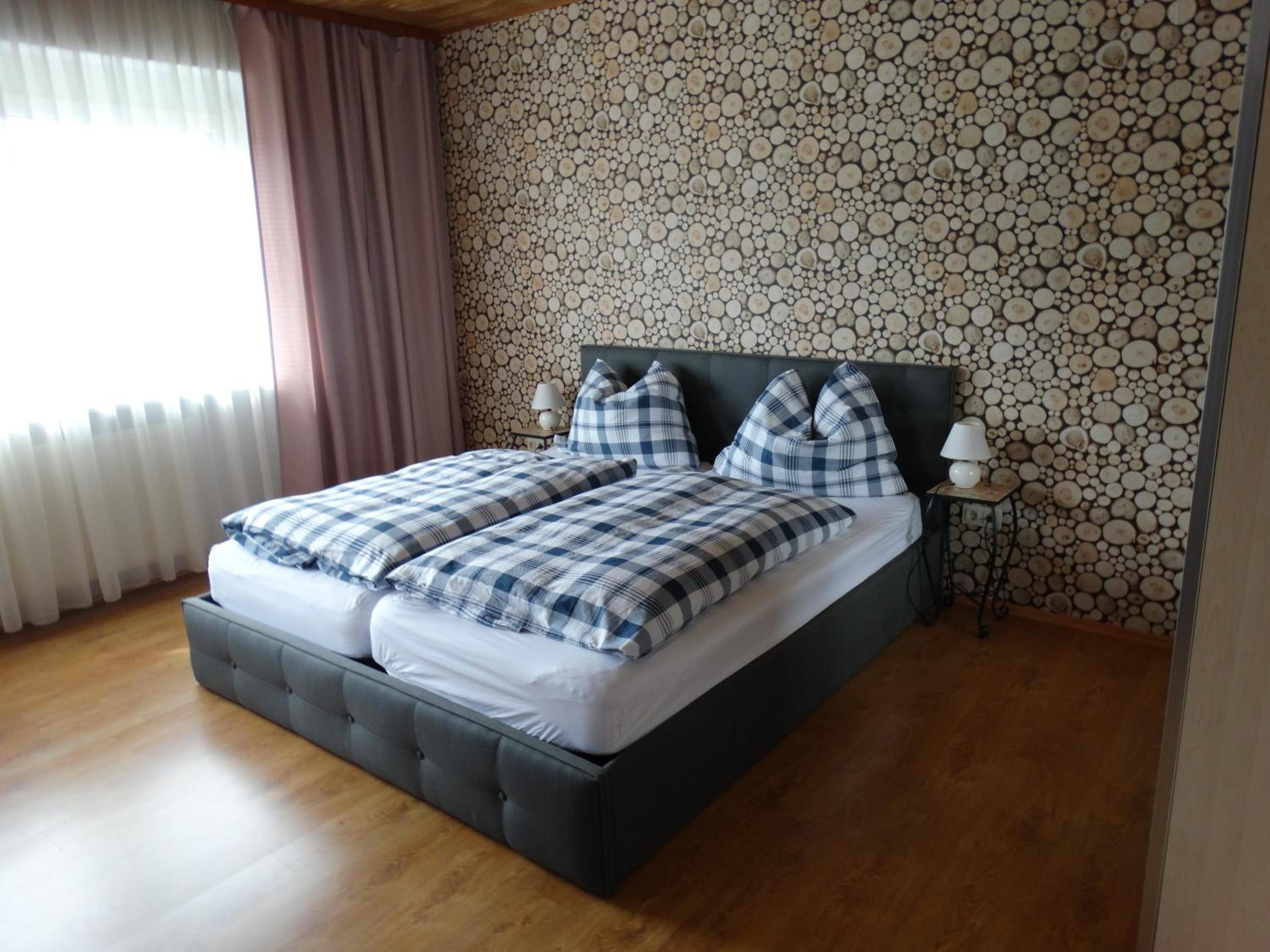 Two-Bedroom Apartment with Balcony photo 2