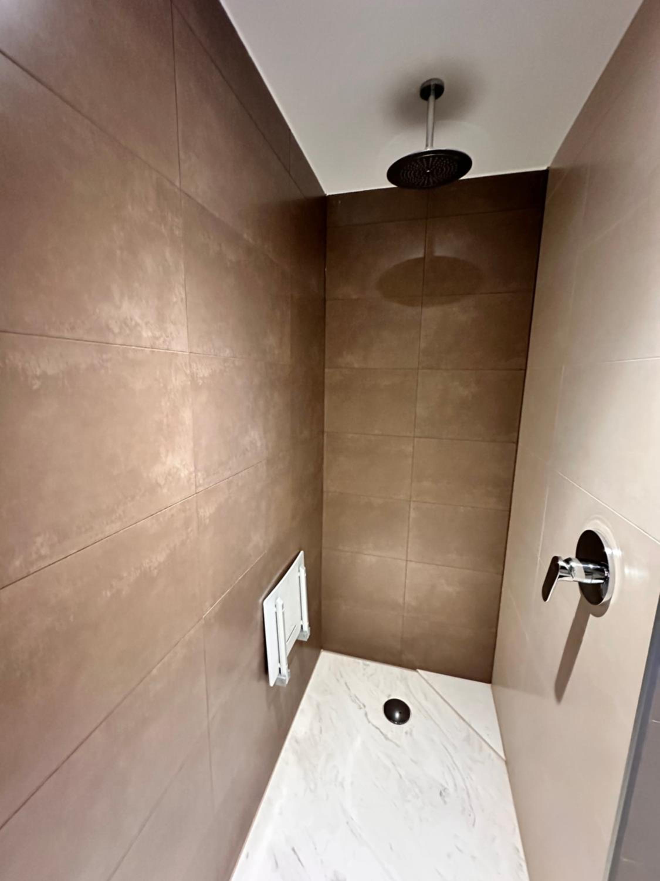 Luxury Suite photo 2