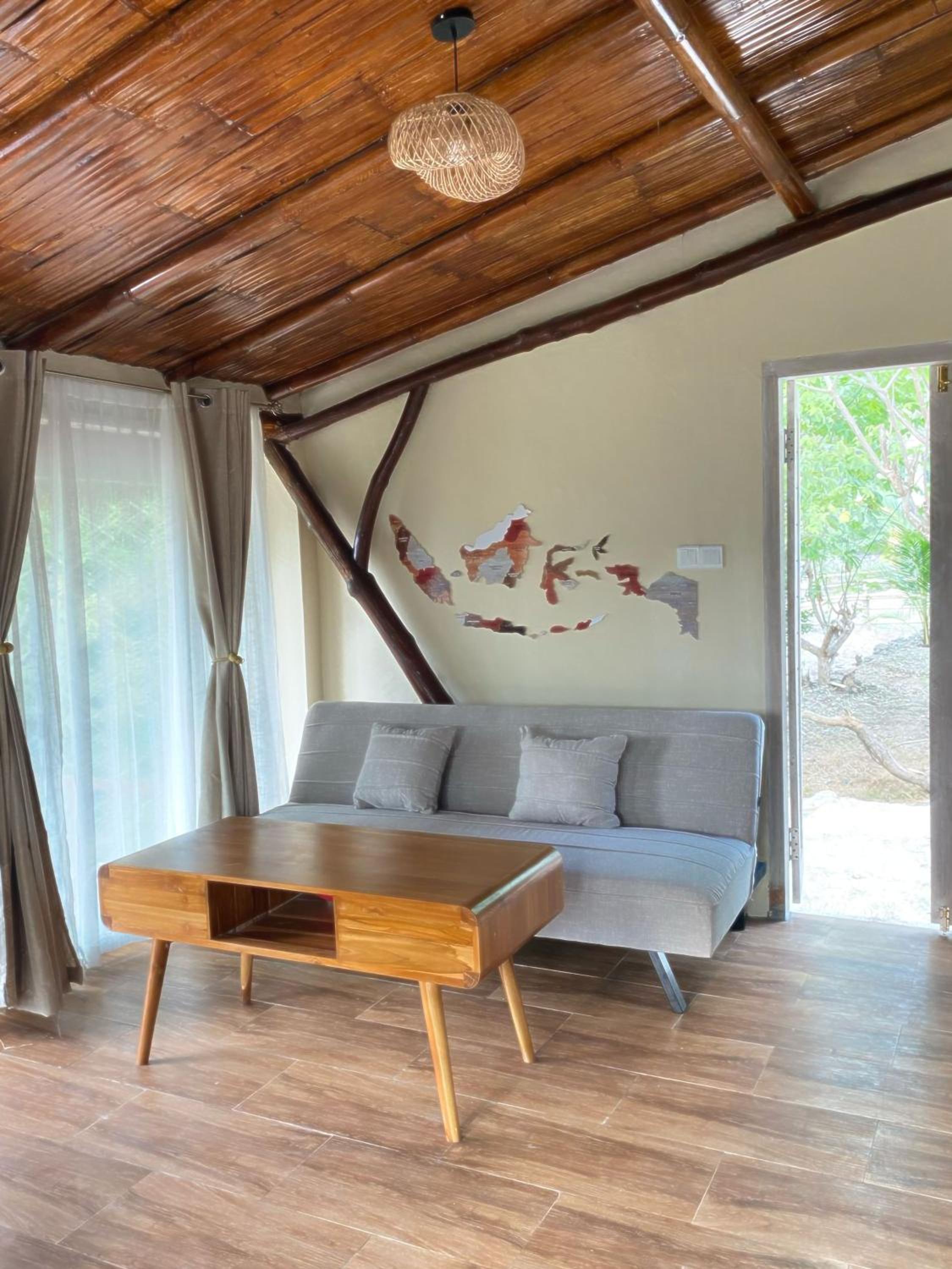 Villa with Garden View - Photo 3