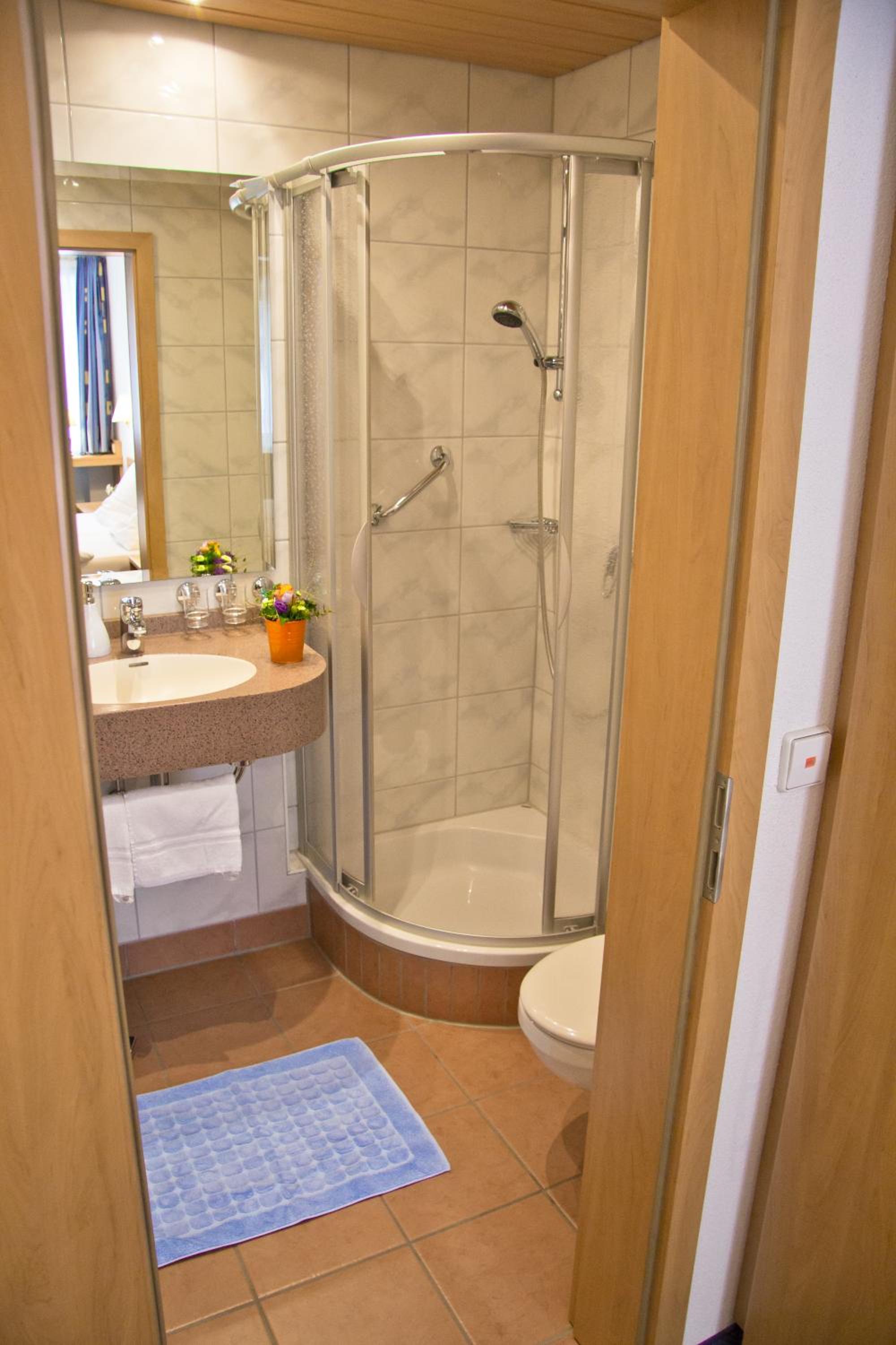 Business Double Room (1 Adult) photo 2