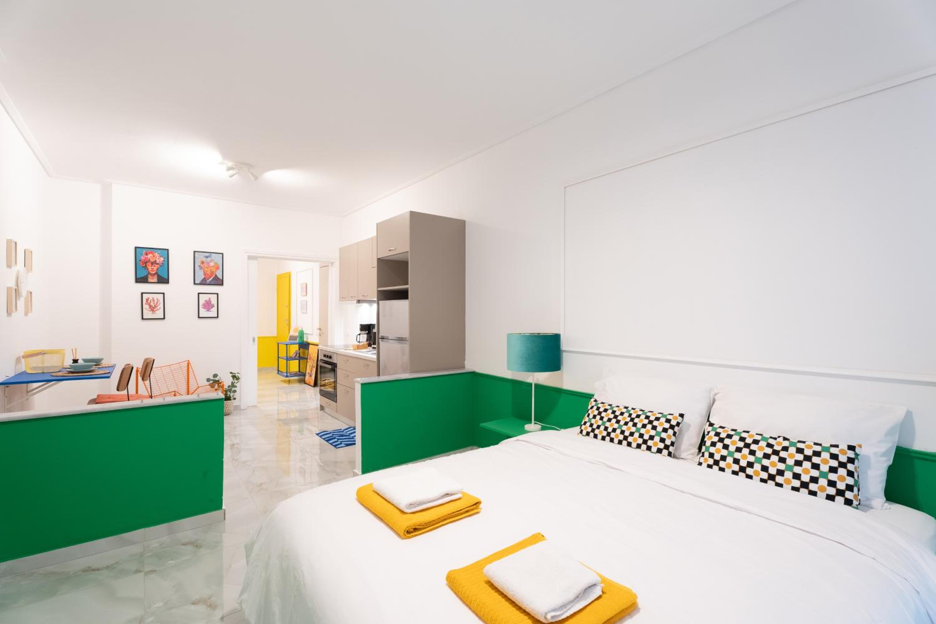 One-Bedroom Apartment