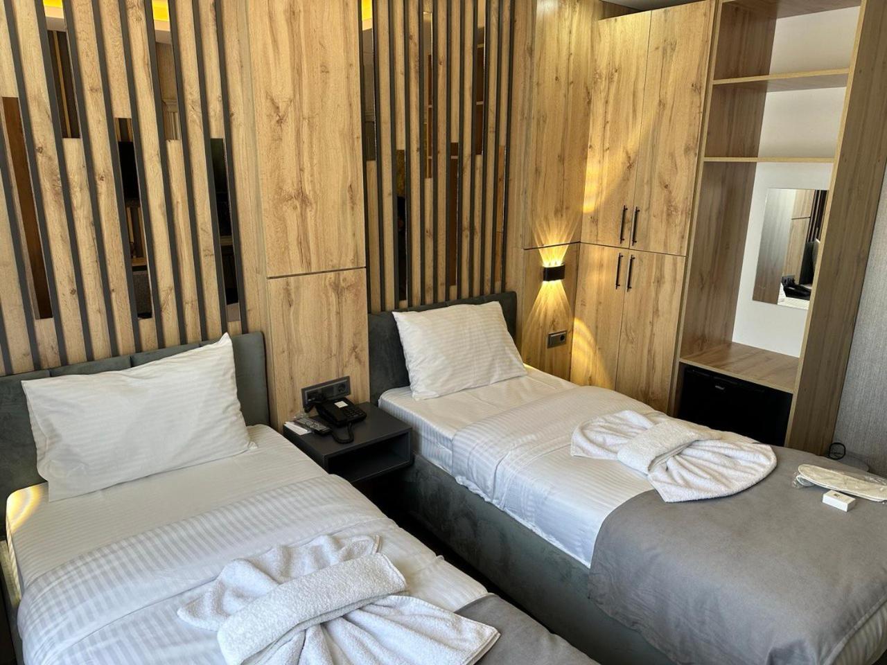 Deluxe Twin Room photo 2