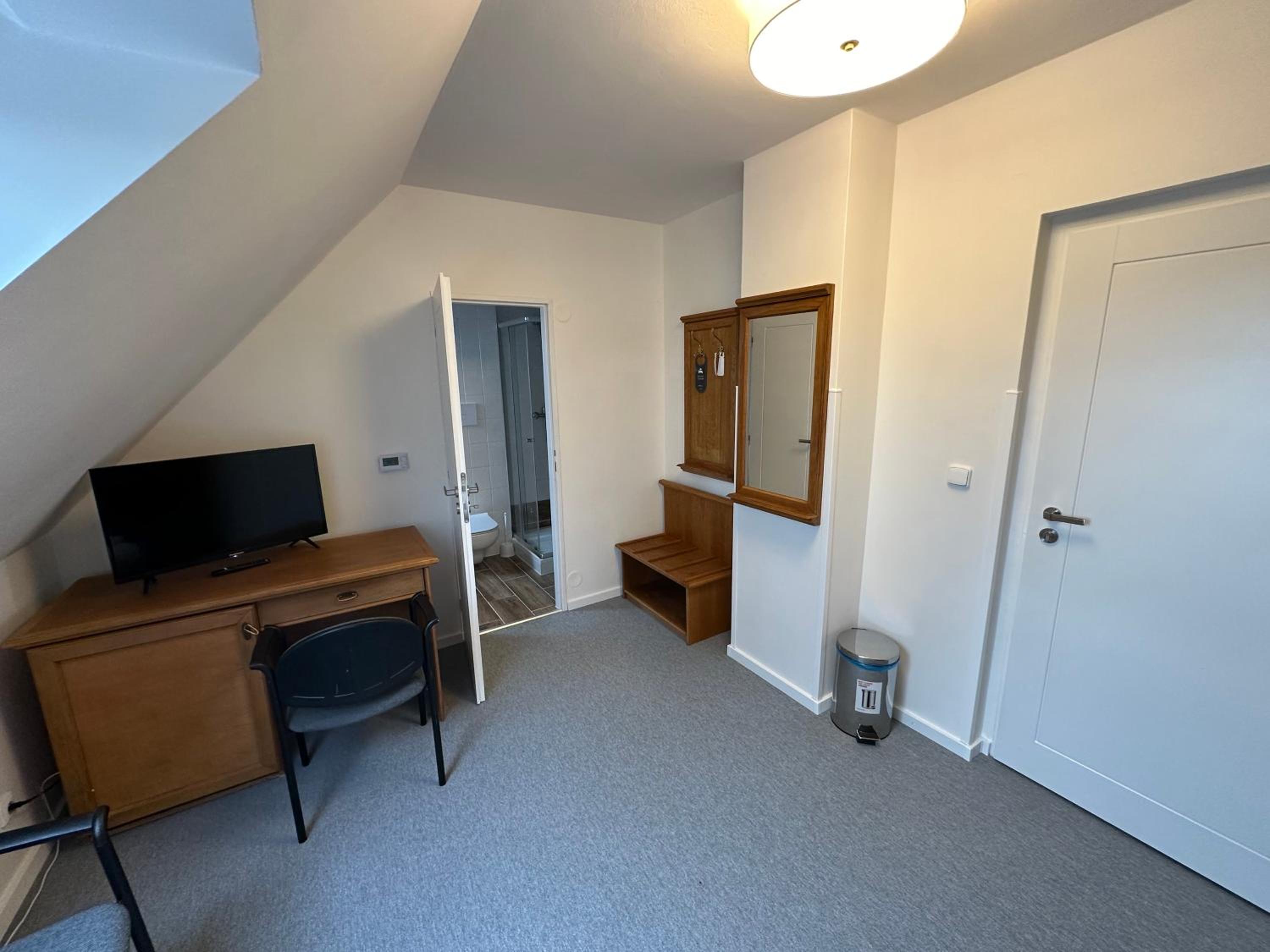 Single Room photo 1
