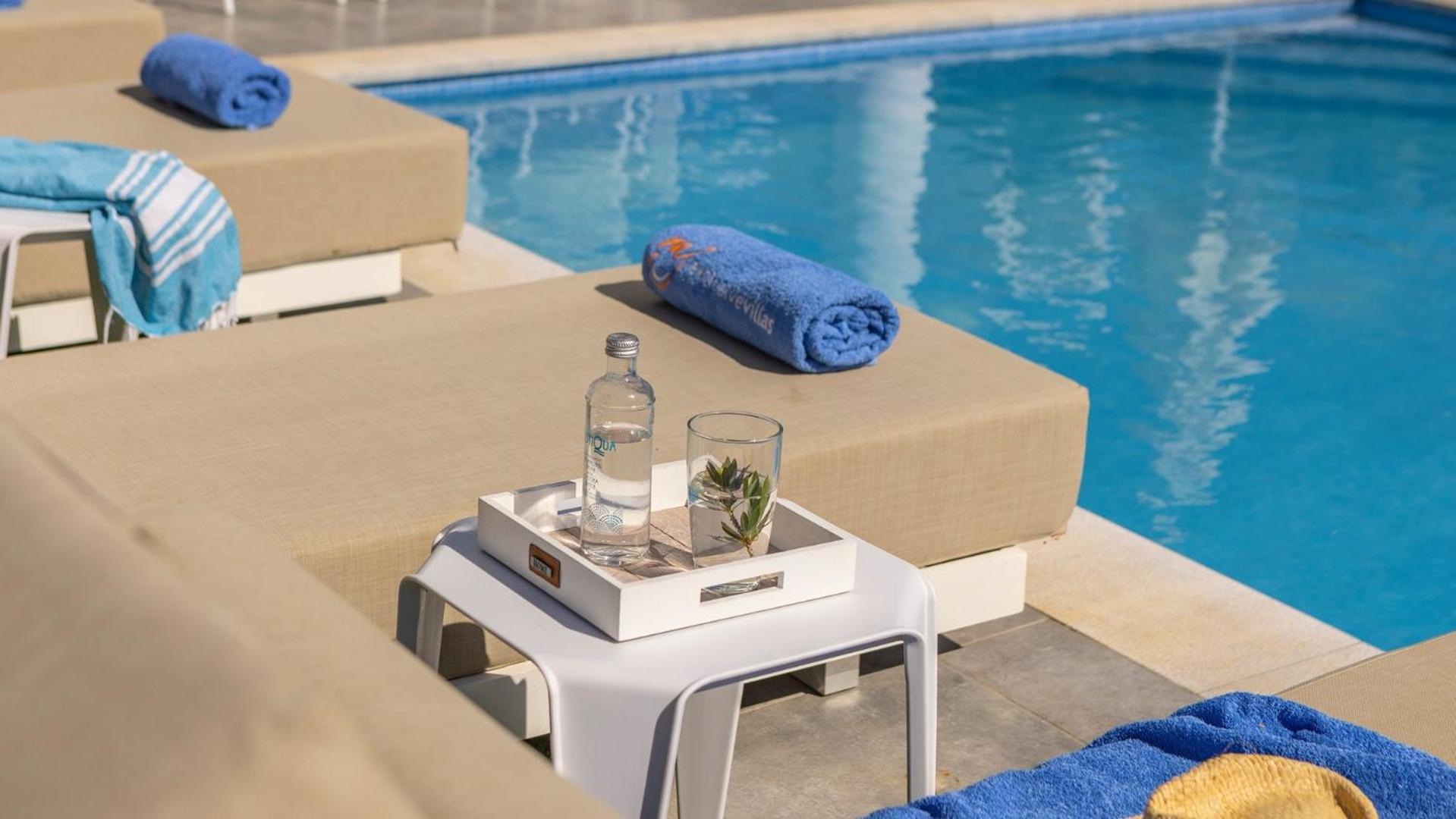 Villa with Private Pool photo 3