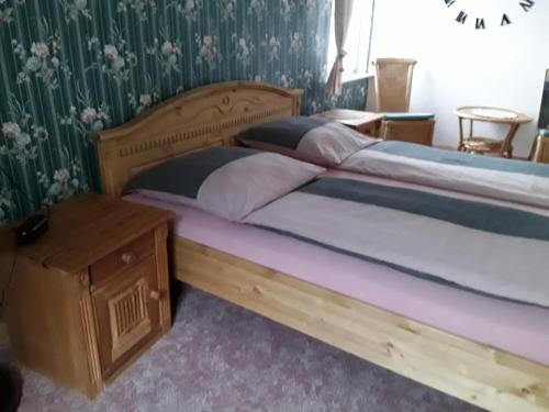Large Double Room - Photo 2