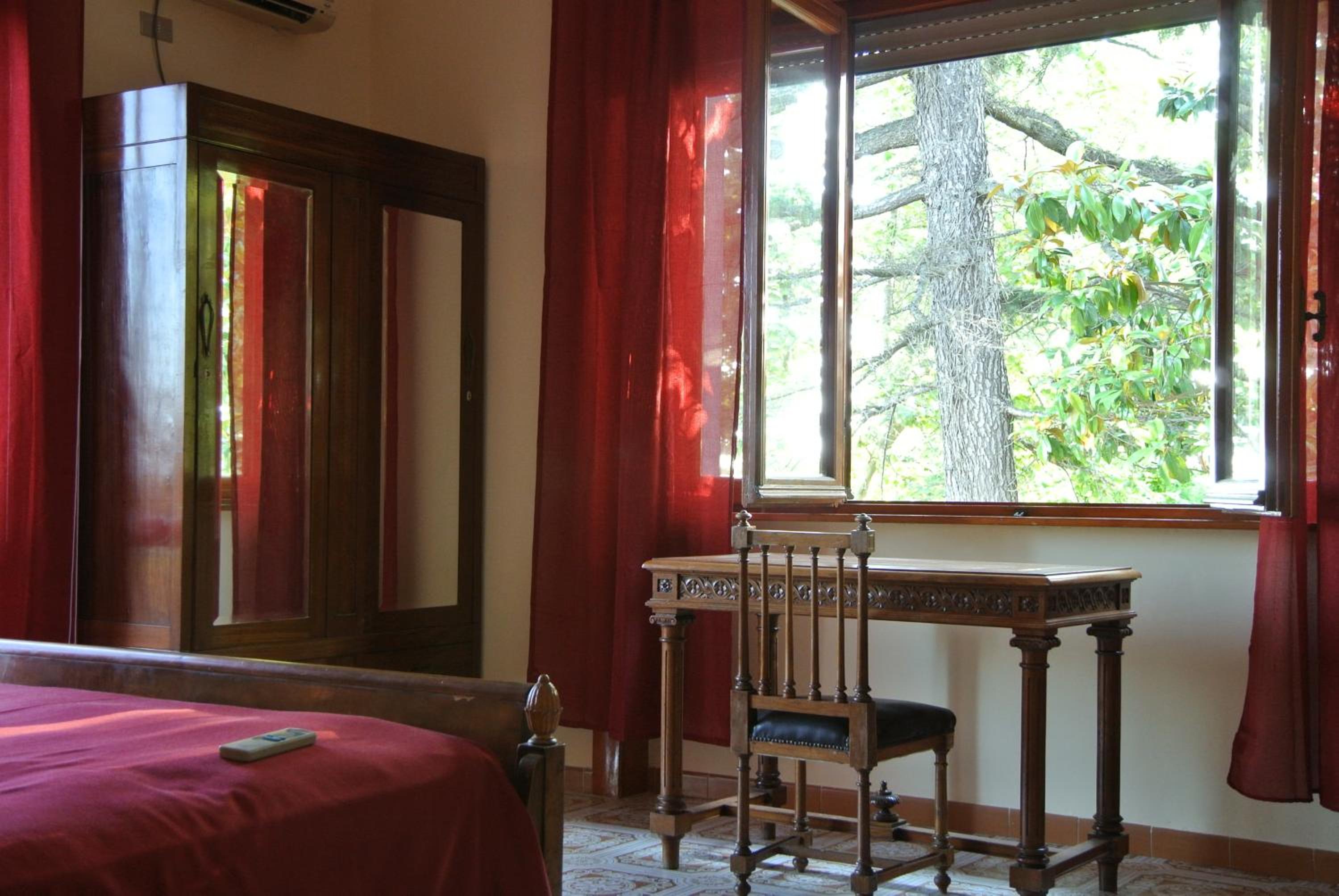 Quadruple Room with Balcony photo 1