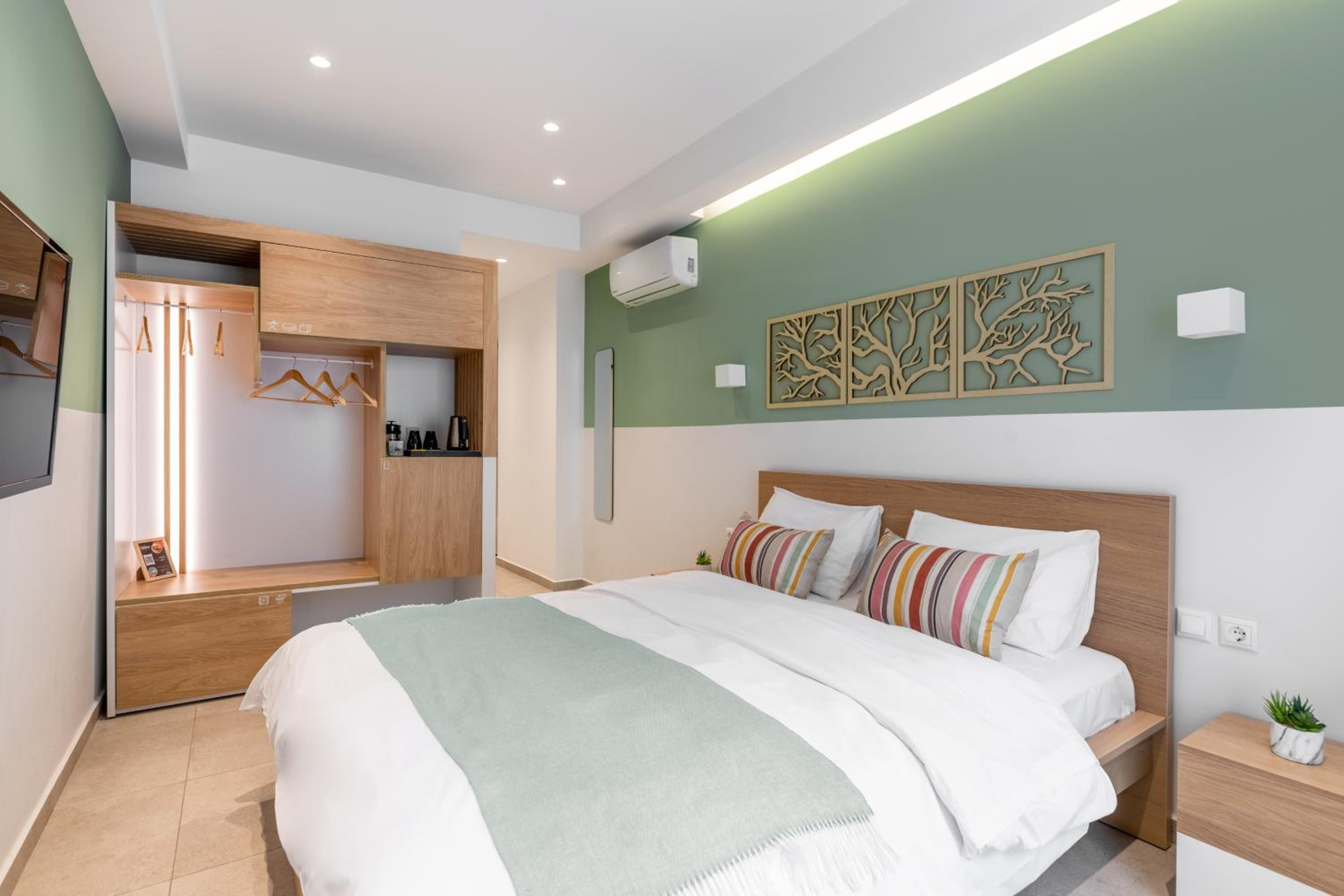Studio Apartment photo 3