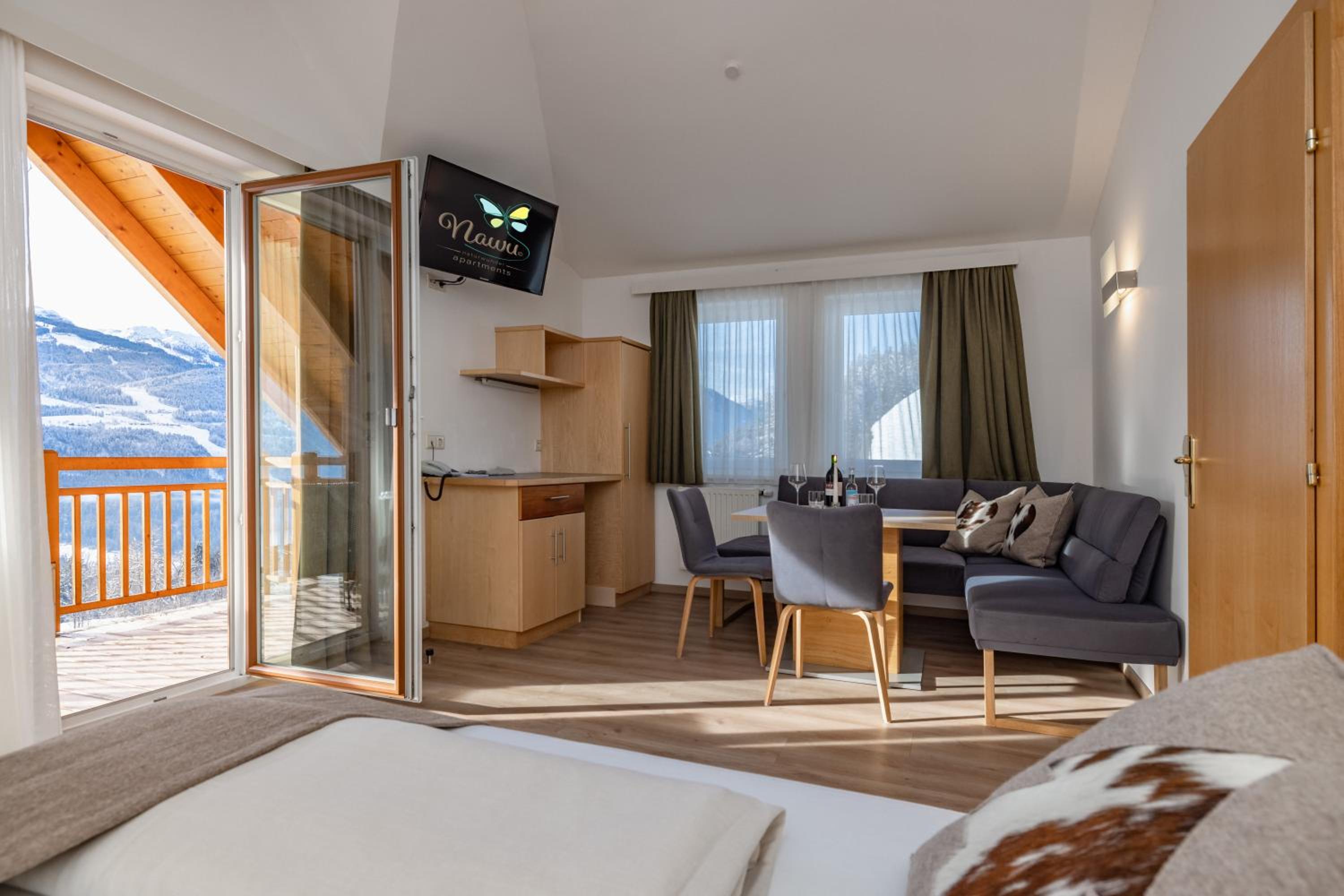 Superior Apartment