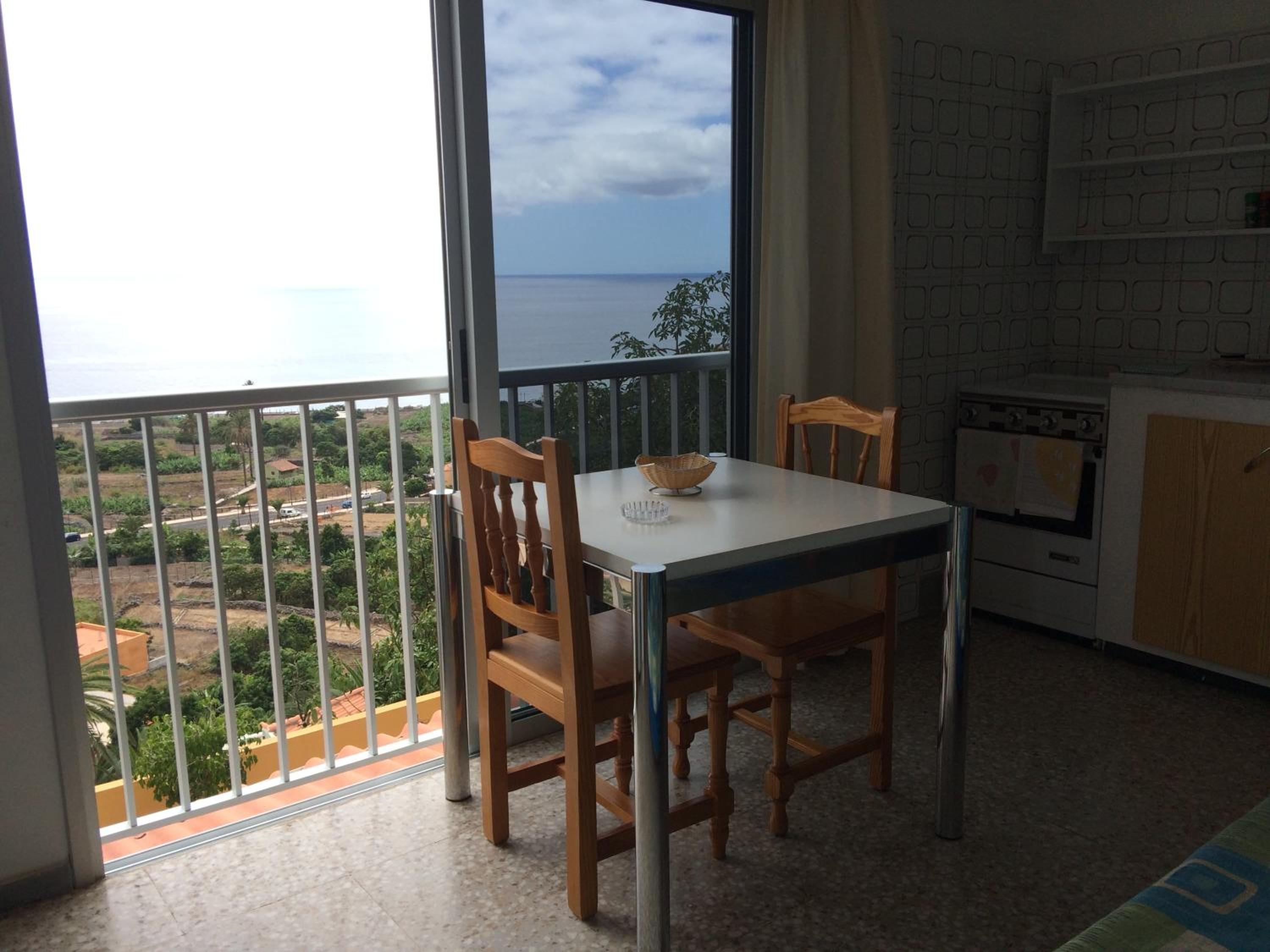 Two-Bedroom Apartment With Balcony photo 2