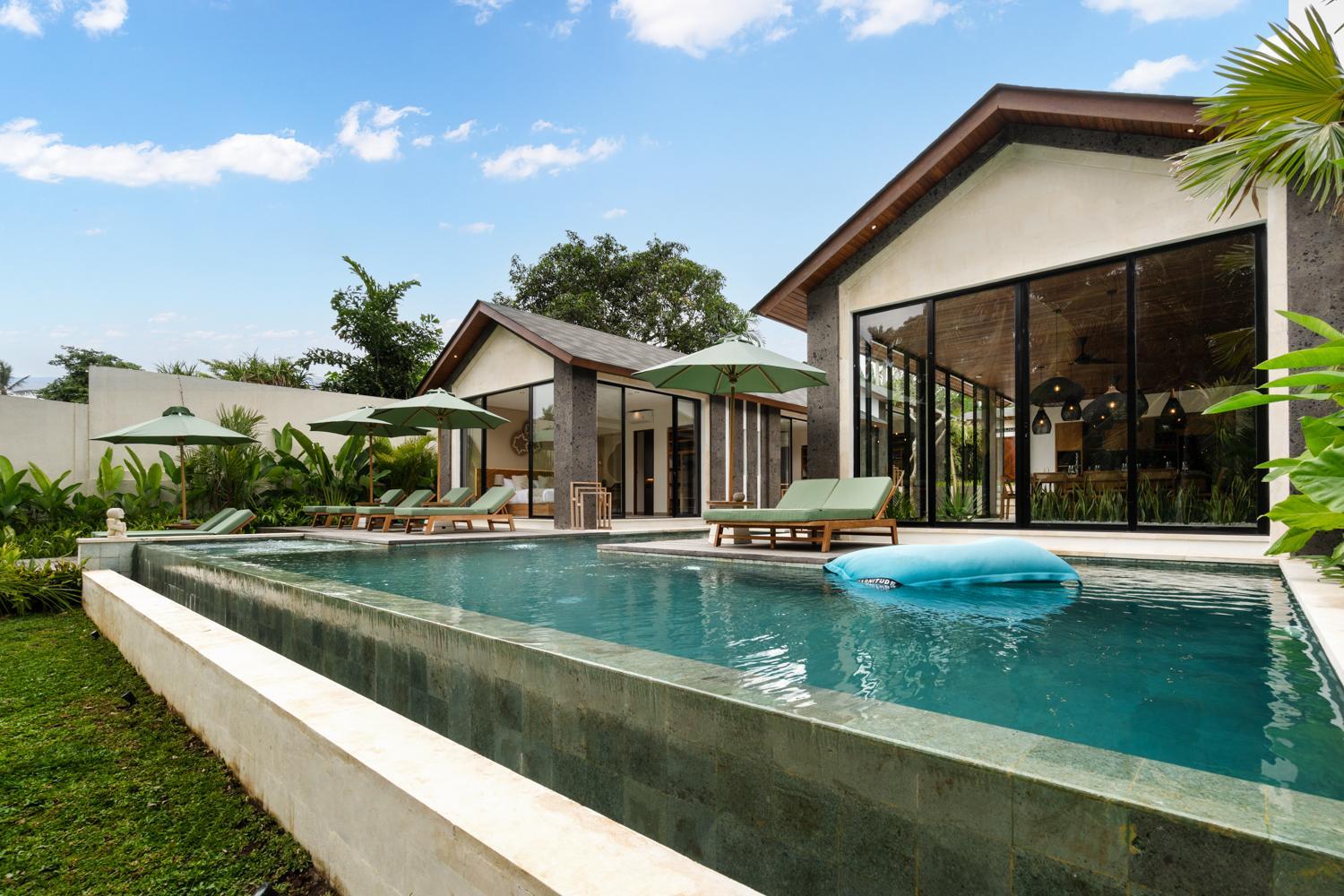 Villa - Photo 14