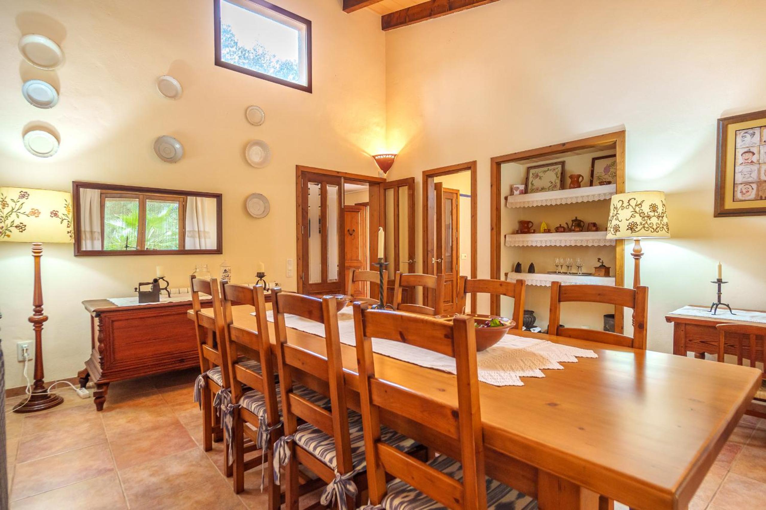 Villa photo 3