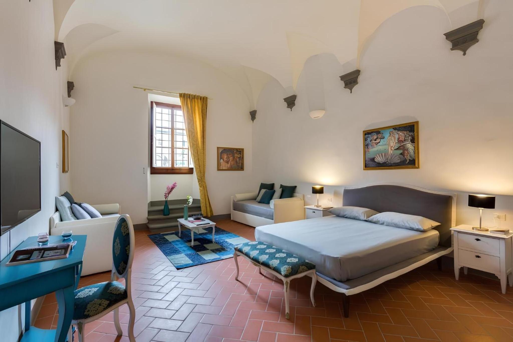 Quadruple Room with Private External Bathroom photo 3