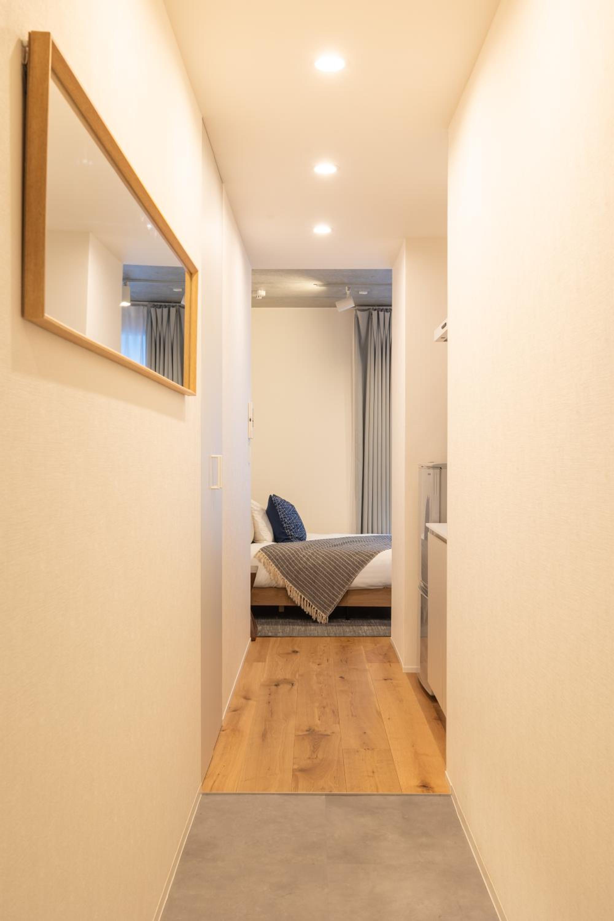Studio Apartment photo 1
