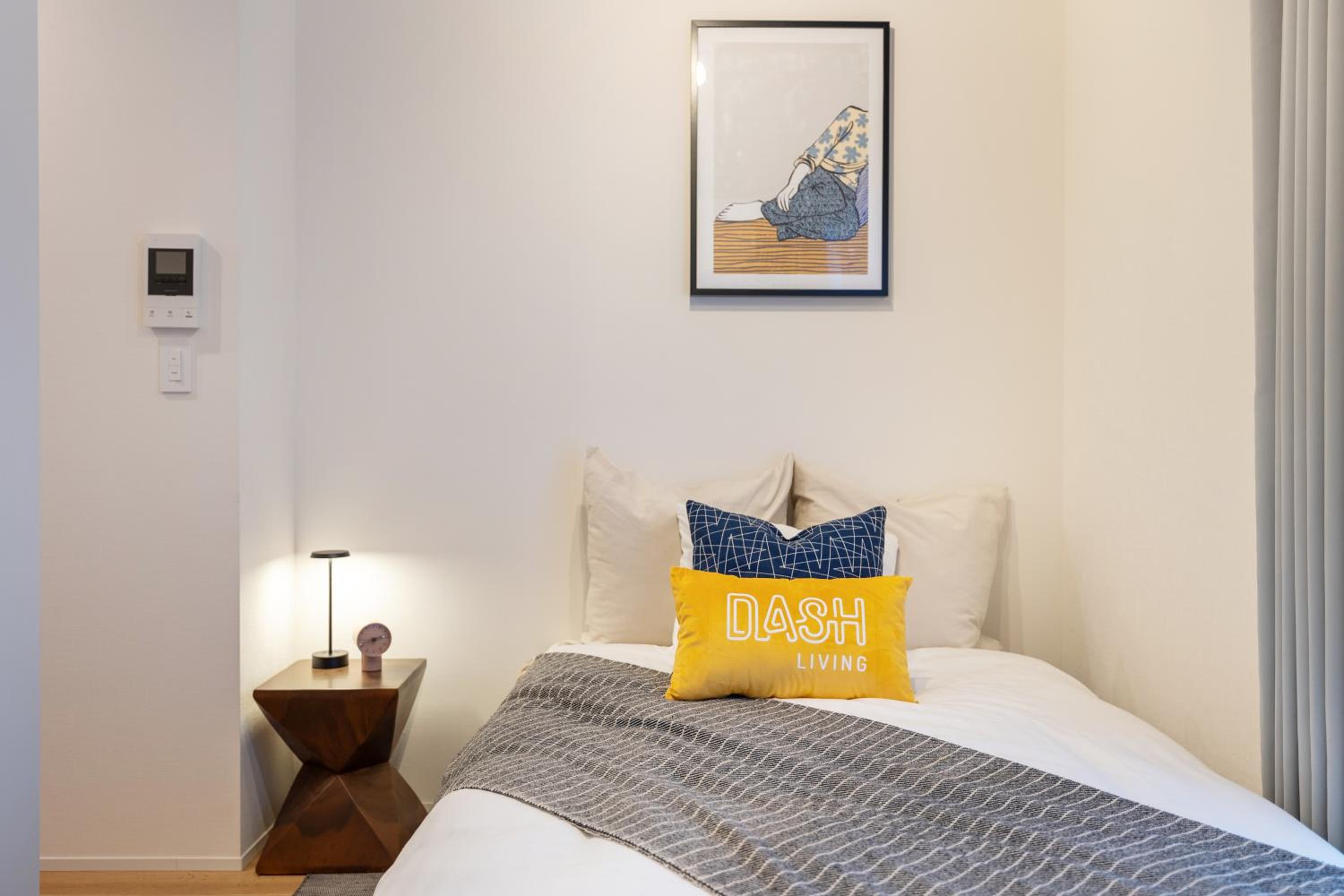 Studio Apartment photo 2