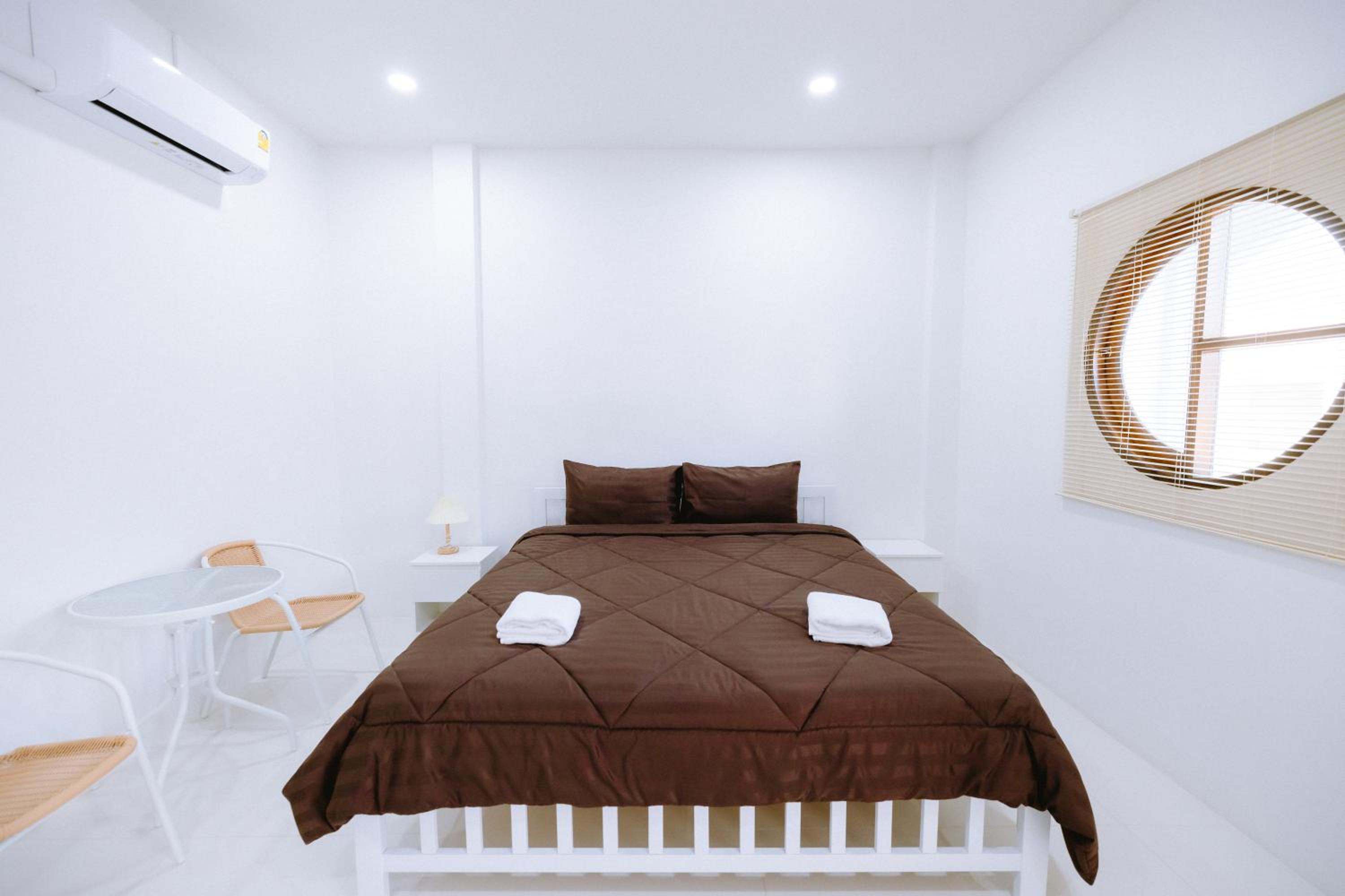 Superior King Room - Photo 1