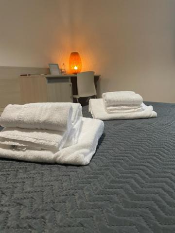 Standard Double Room with Shared Bathroom