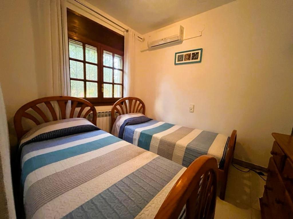 Villa de Tres Habitaciones