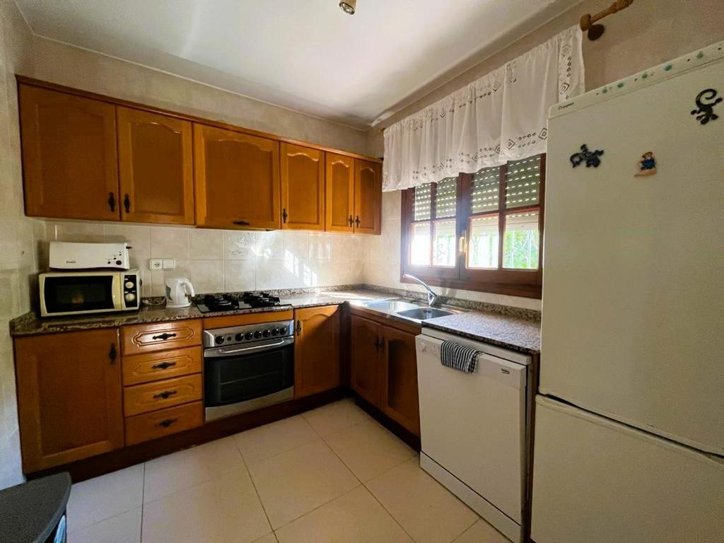 Three-Bedroom Villa photo 3