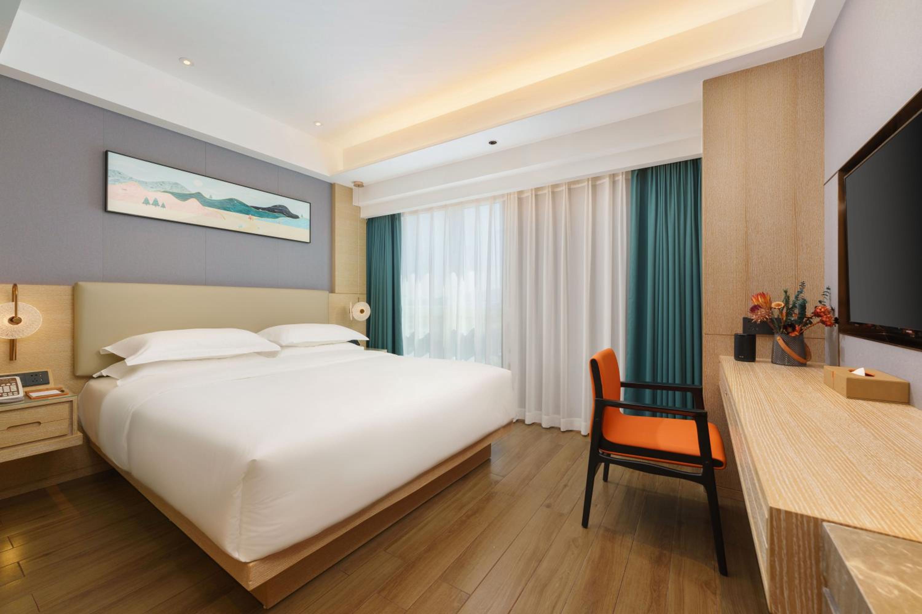 Comfort Queen Room  photo 1
