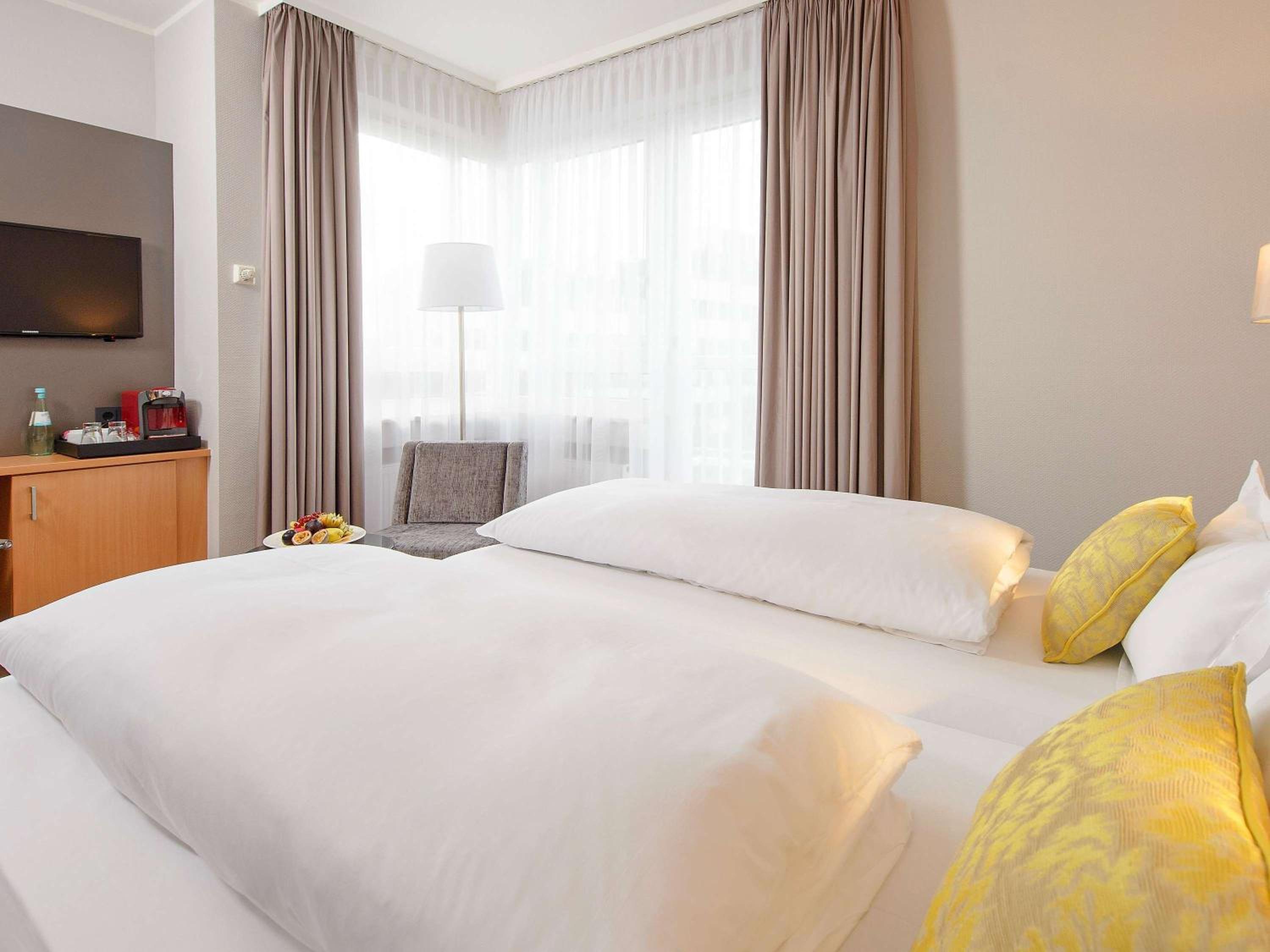 Standard Double or Twin Room photo 1
