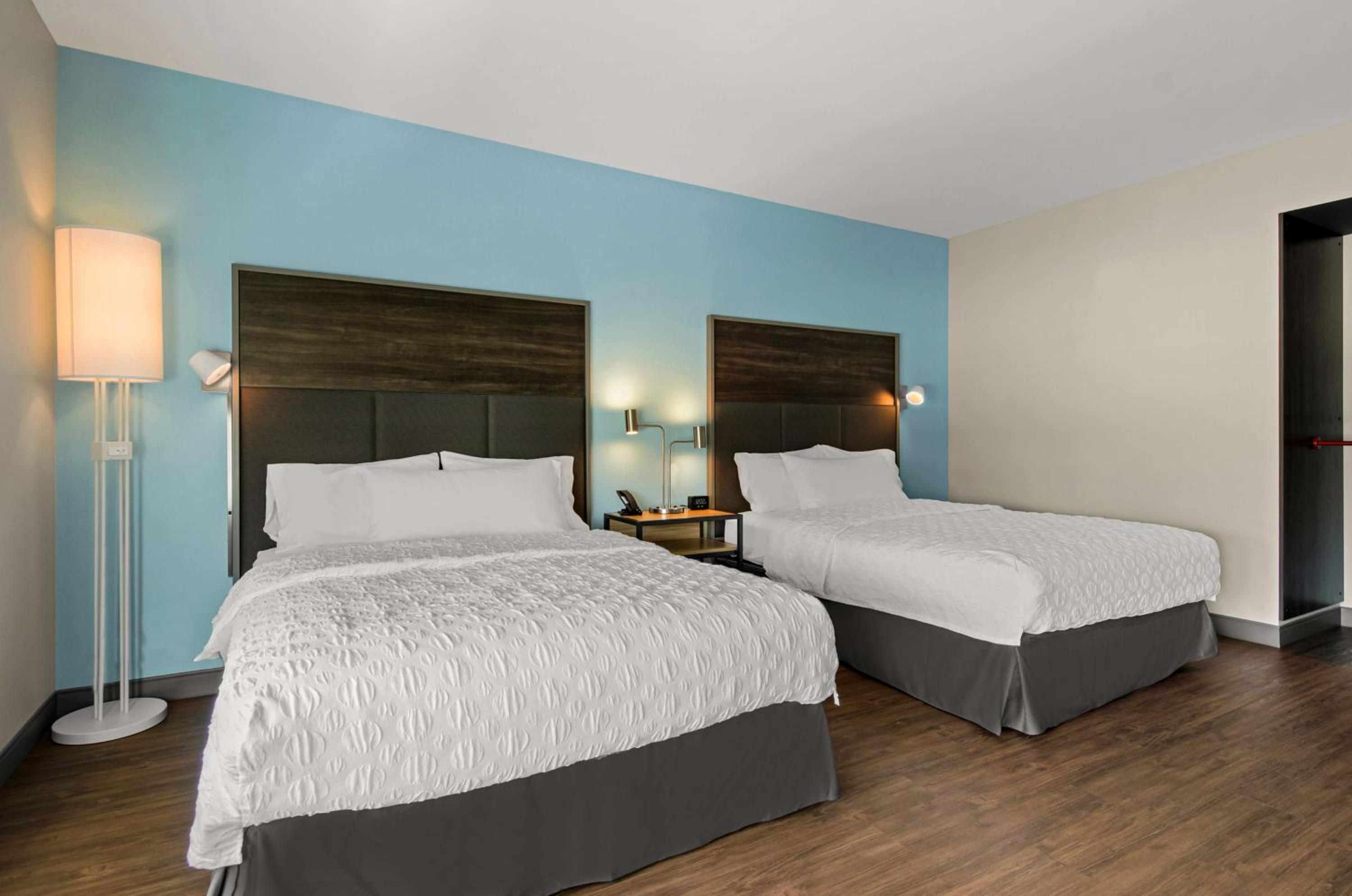 Queen Room with Two Queen Beds - Mobility Access - Photo 1