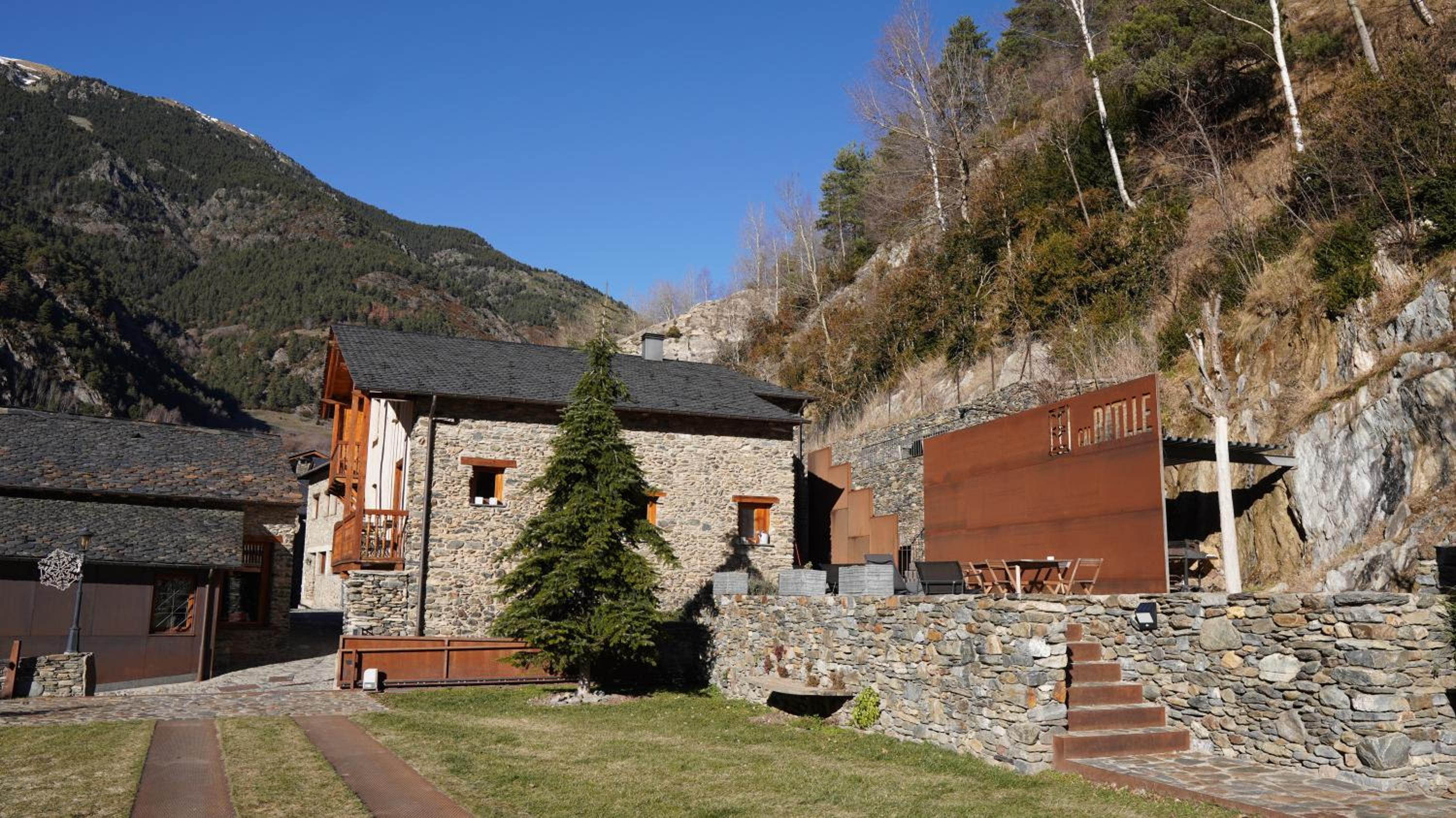 Superior Chalet photo 3