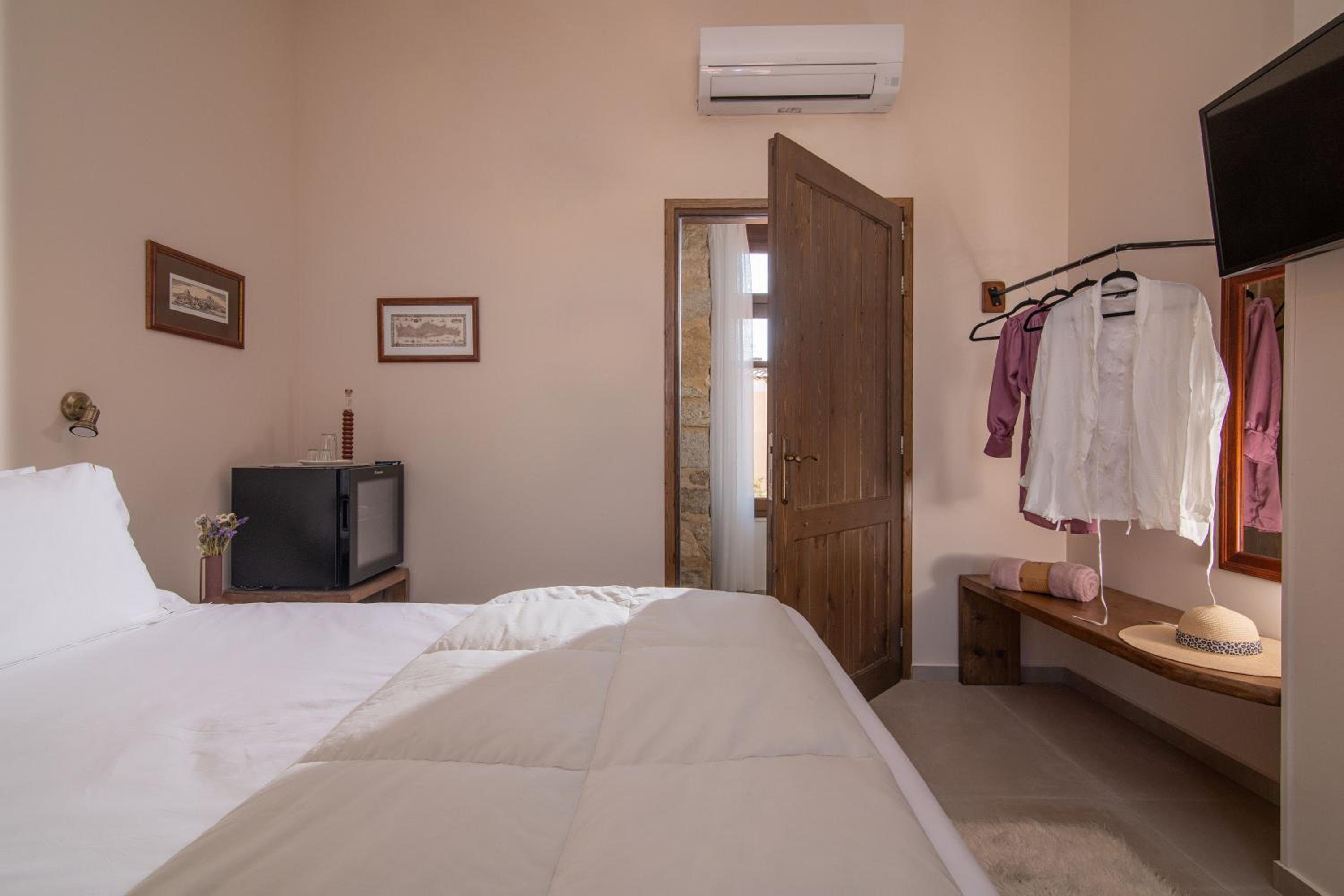 Double Room with City view (Accessible) - ANASA photo 3