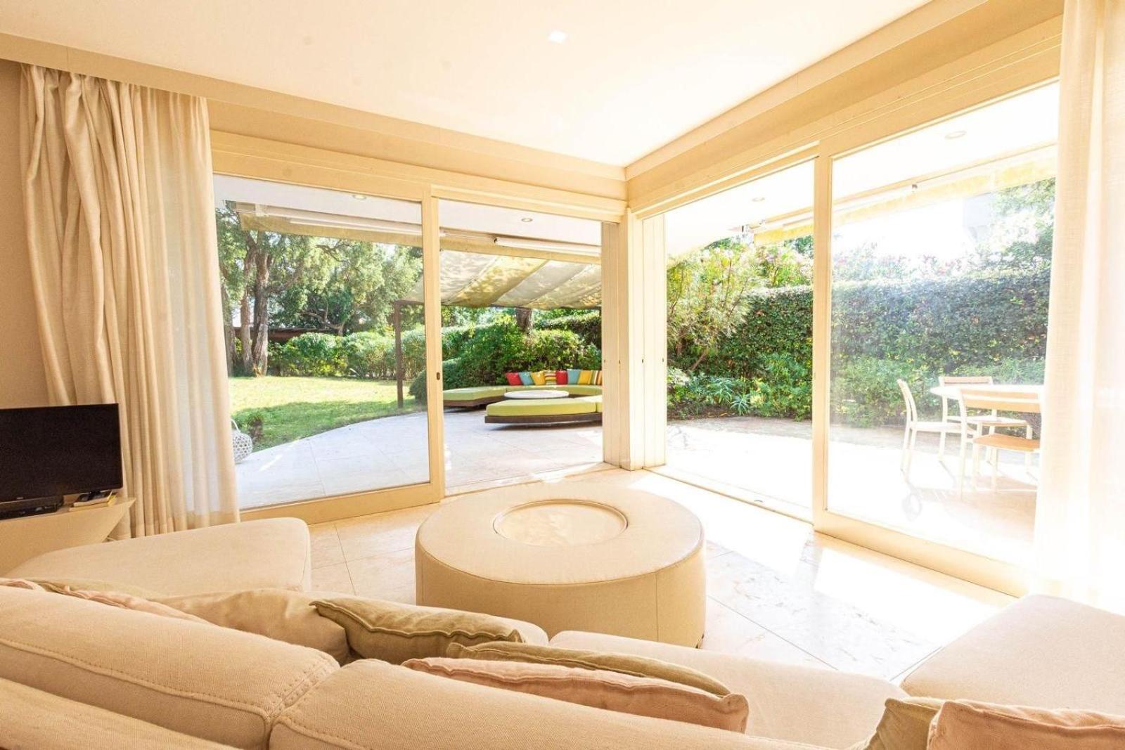 One-Bedroom Villa photo 1