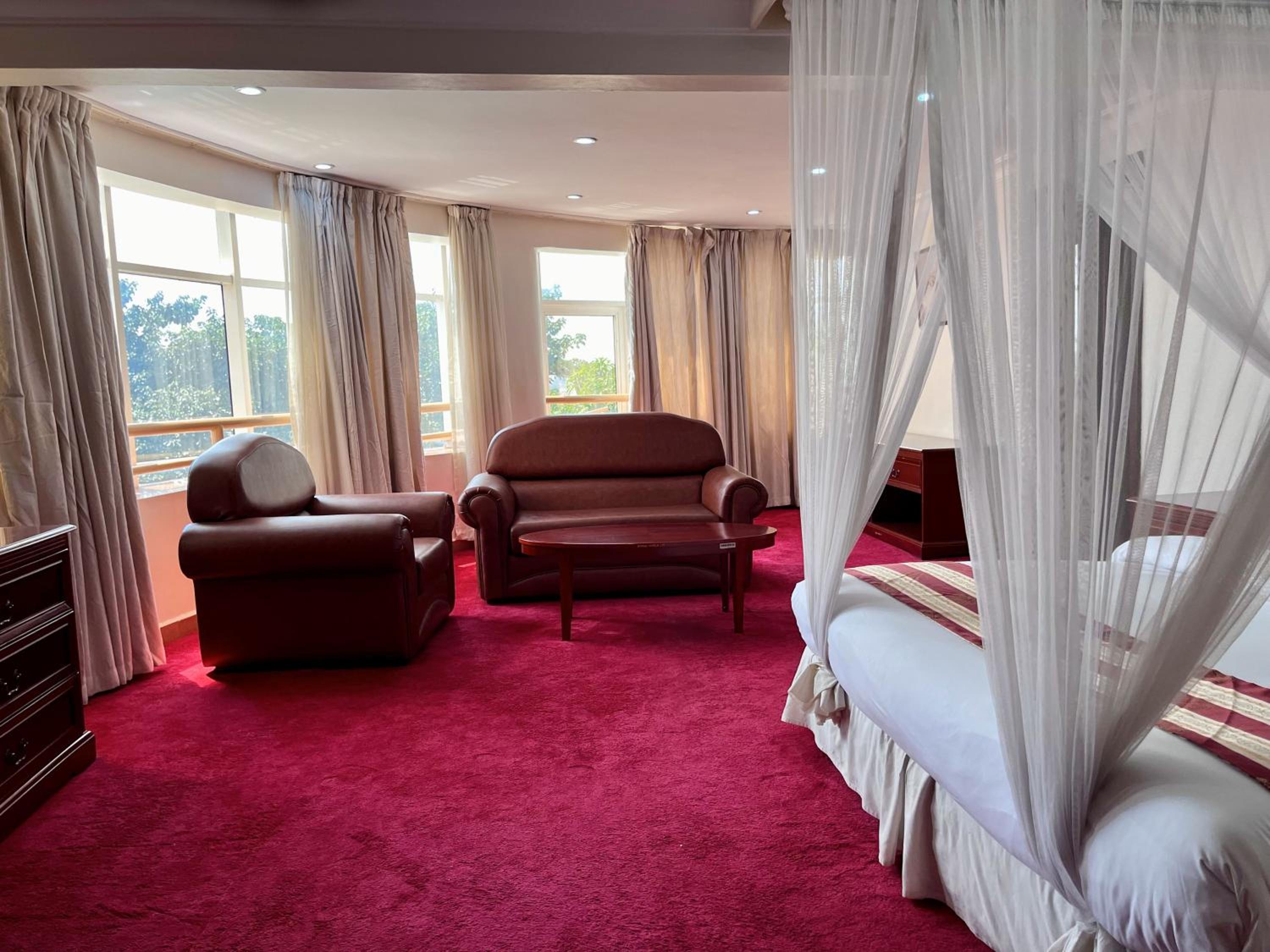 Executive Suite photo 1
