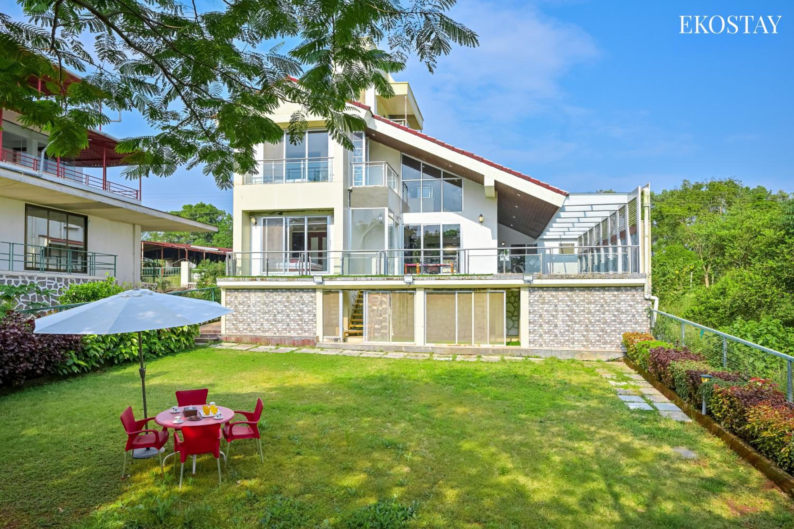 Villa With Private Pool photo 3